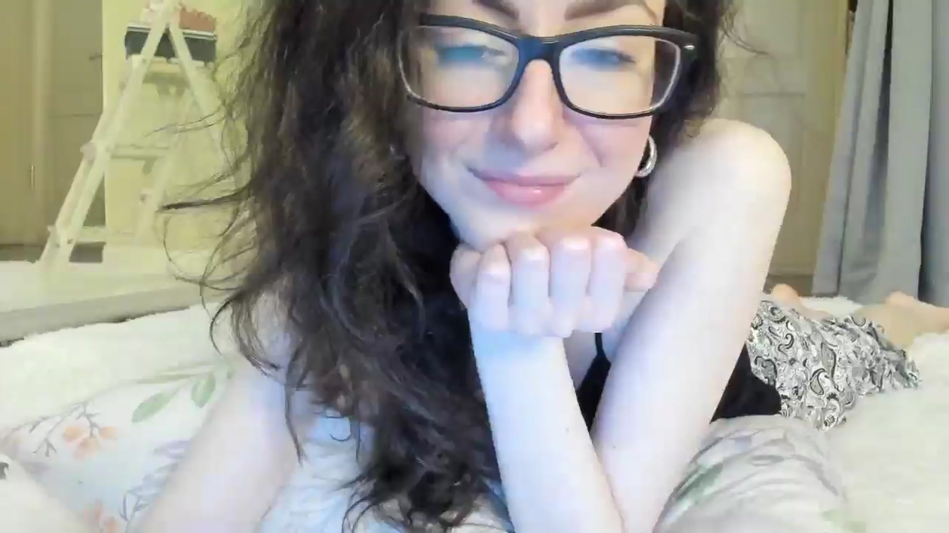 Gallery image thumbnail from Baby_Jewel's myfreecams stream on, 05/08/2025, 11:13 image 12 of 20