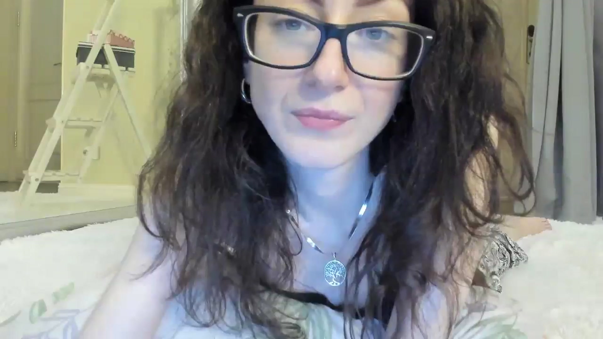Gallery image thumbnail from Baby_Jewel's myfreecams stream on, 05/08/2025, 16:04 image 15 of 20