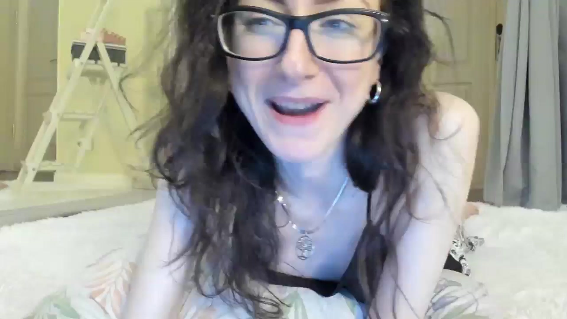 Gallery image thumbnail from Baby_Jewel's myfreecams stream on, 05/08/2025, 16:04 image 17 of 20