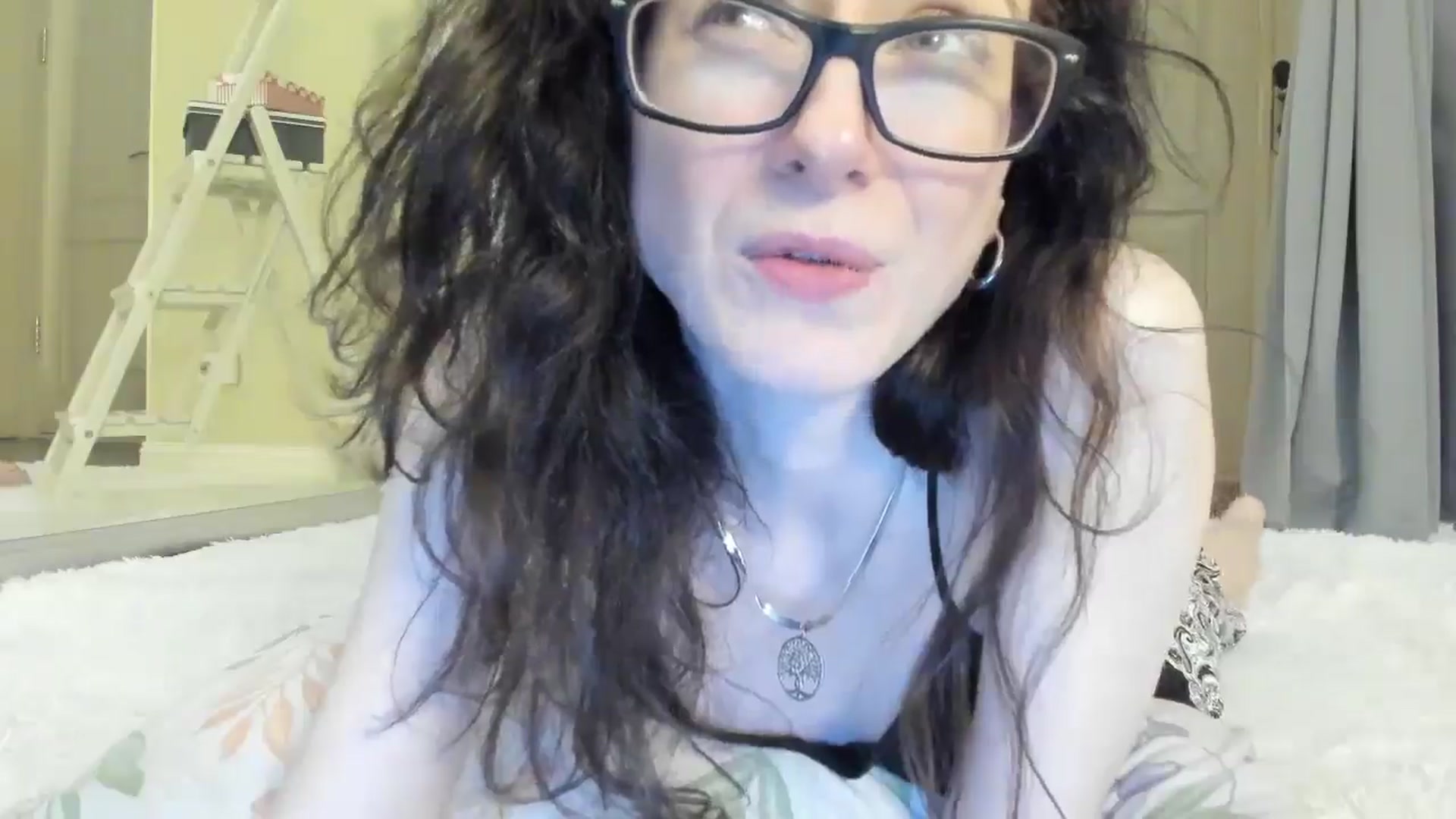 Gallery image thumbnail from Baby_Jewel's myfreecams stream on, 05/08/2025, 16:04 image 16 of 20