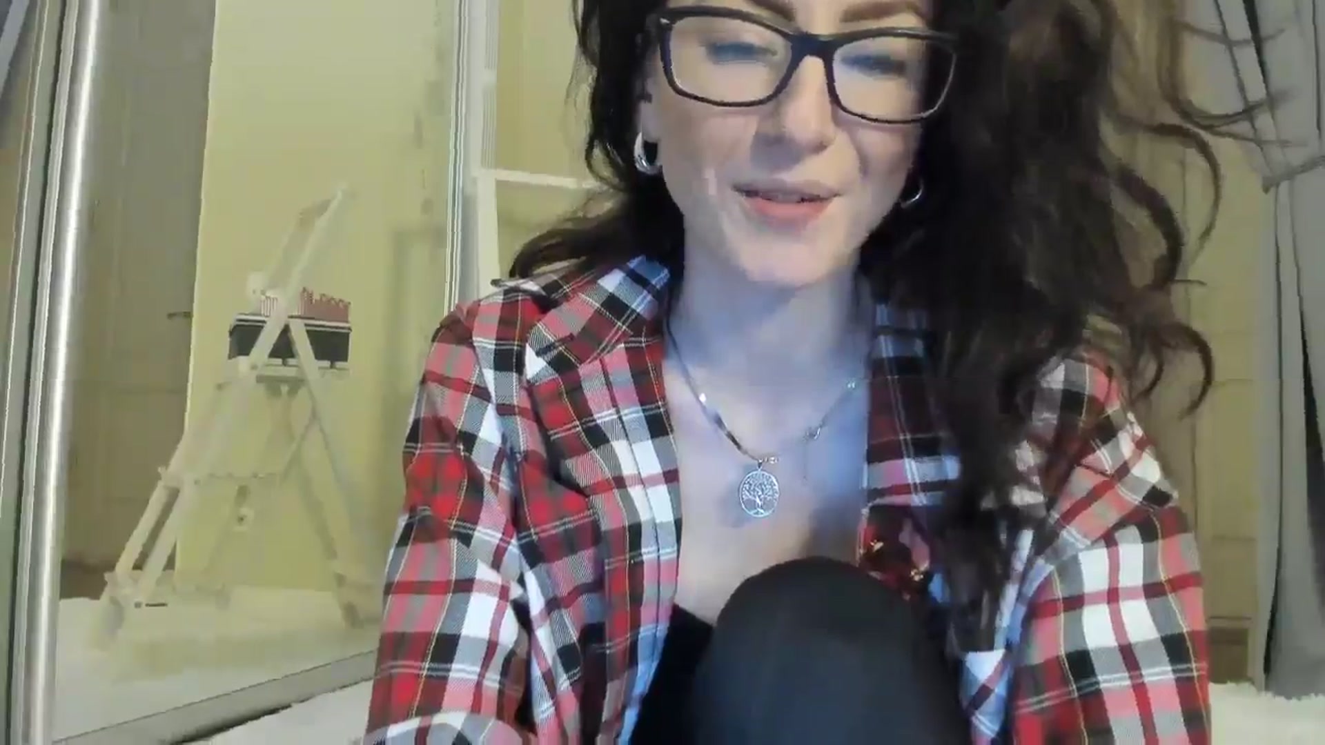 Gallery image thumbnail from Baby_Jewel's myfreecams stream on, 05/09/2025, 11:52 image 5 of 20