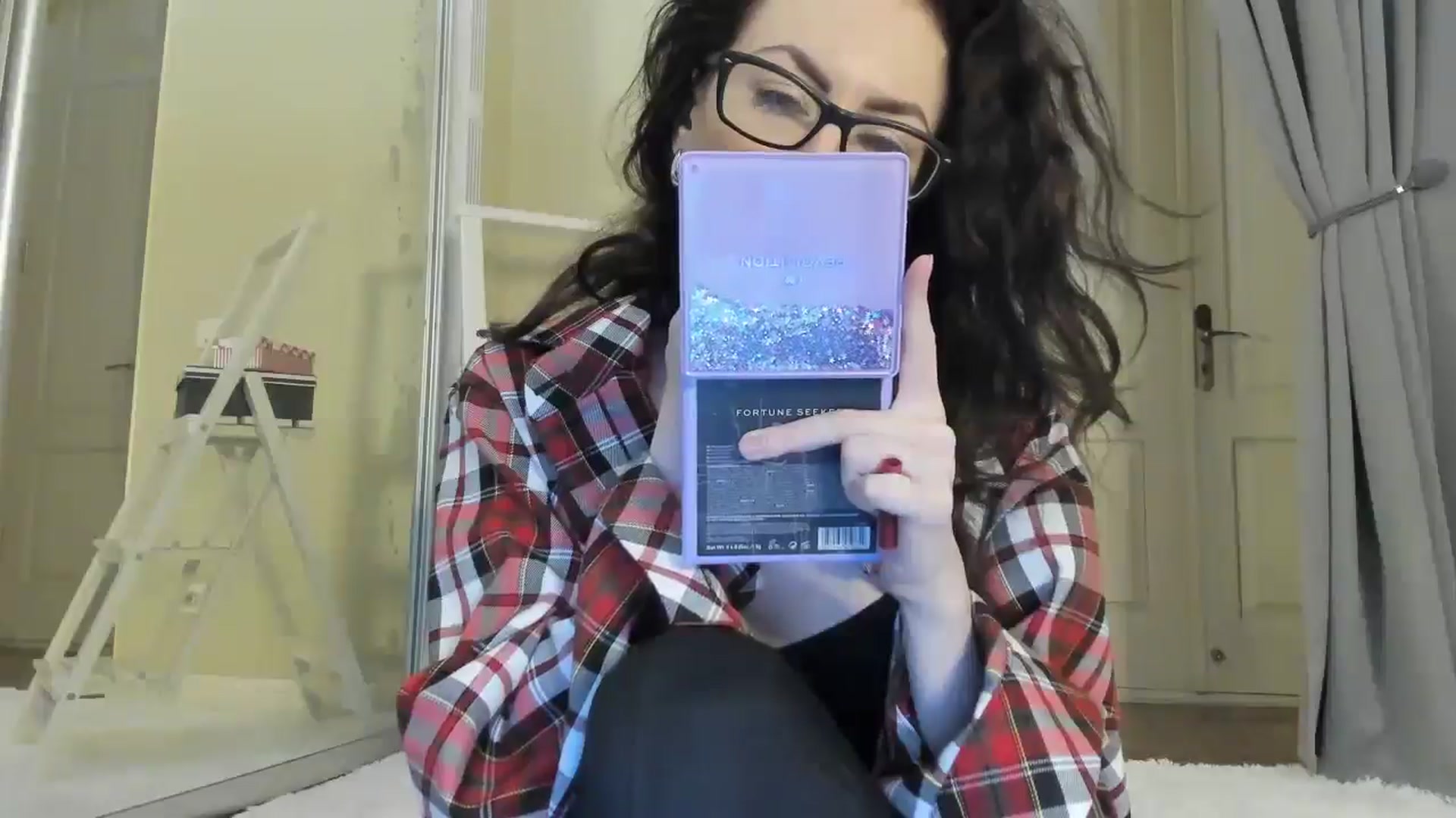 Gallery image thumbnail from Baby_Jewel's myfreecams stream on, 05/09/2025, 11:52 image 9 of 20
