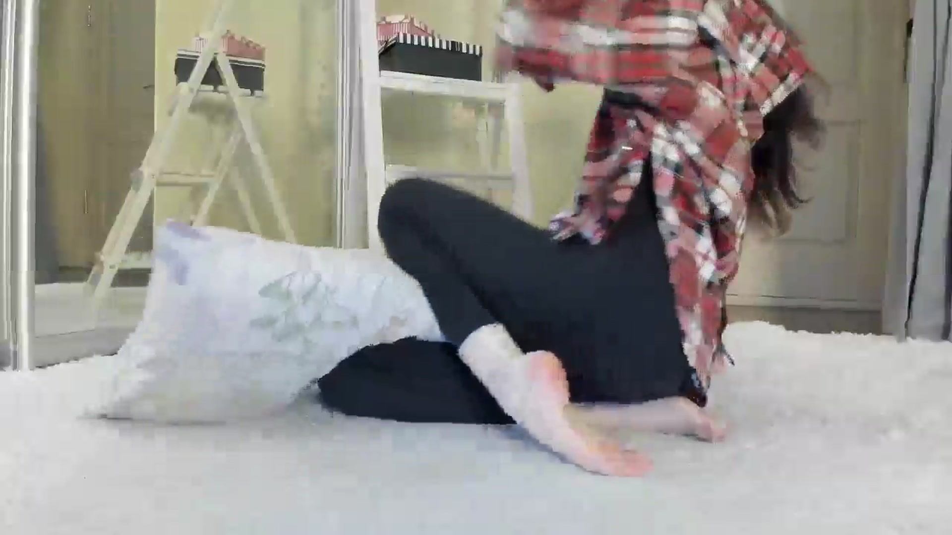 Gallery image thumbnail from Baby_Jewel's myfreecams stream on, 05/09/2025, 14:44 image 17 of 20