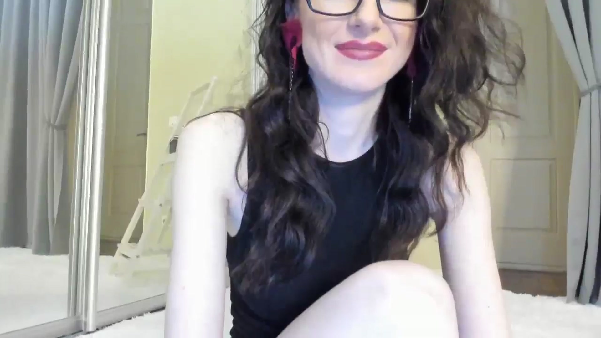 Gallery image thumbnail from Baby_Jewel's myfreecams stream on, 05/11/2025, 12:03 image 17 of 20