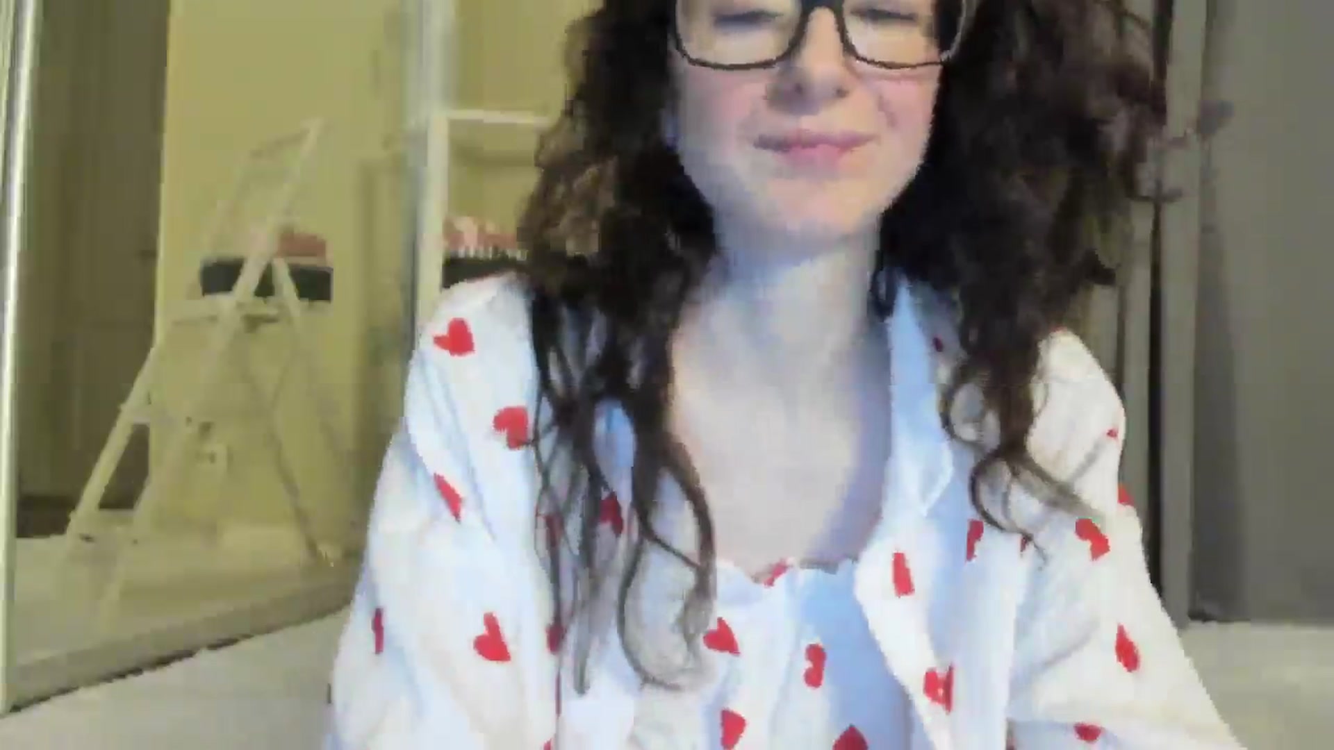 Gallery image thumbnail from Baby_Jewel's myfreecams stream on, 05/13/2025, 10:39 image 18 of 20