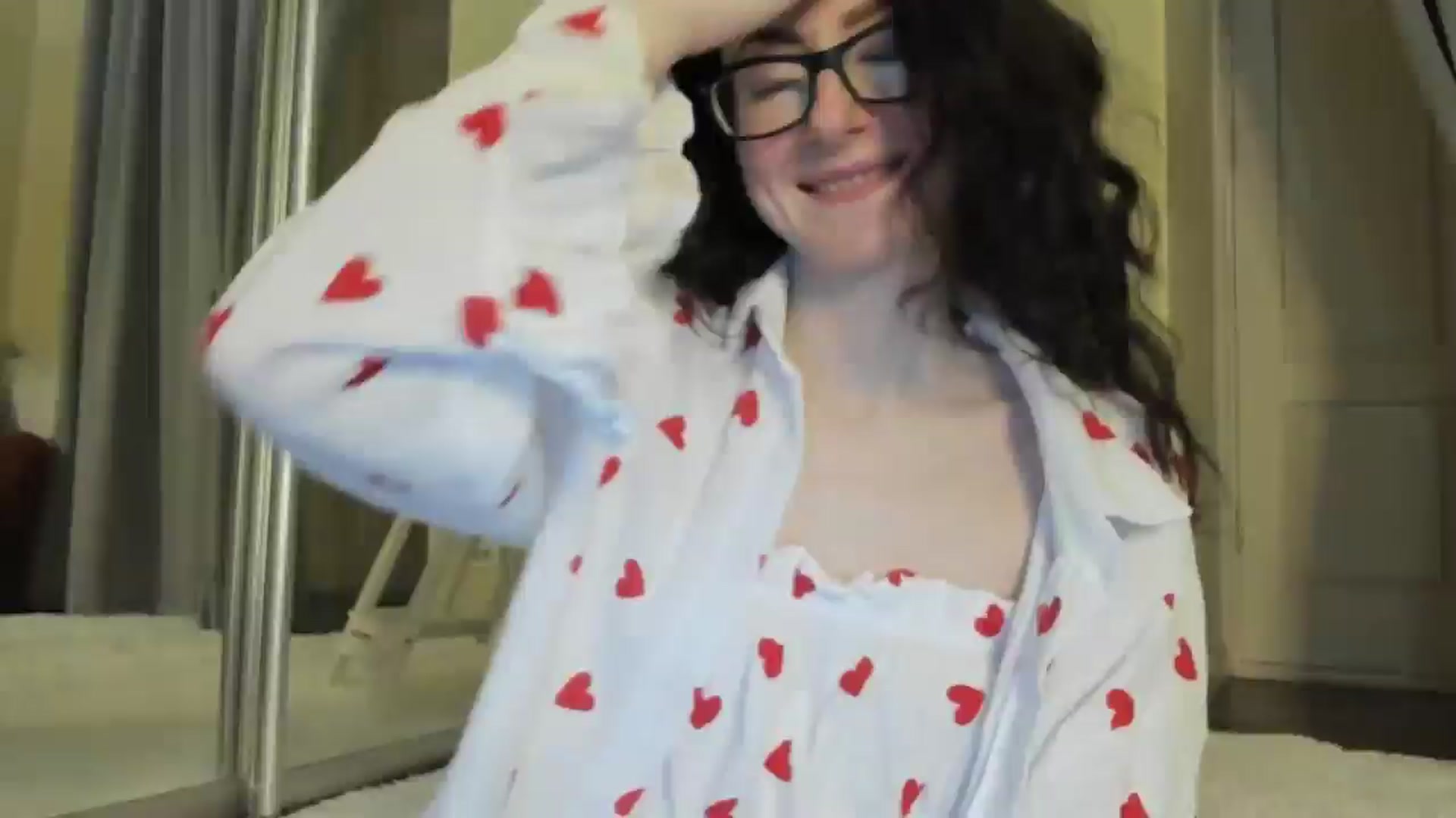 Gallery image thumbnail from Baby_Jewel's myfreecams stream on, 05/13/2025, 11:39 image 17 of 20