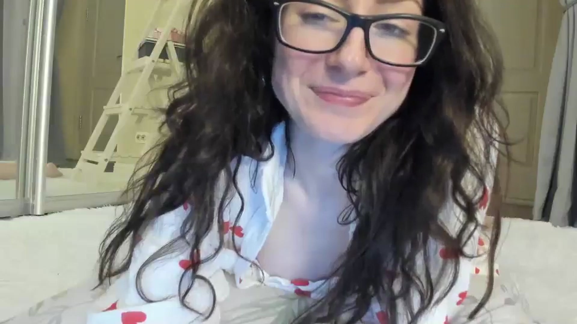 Gallery image thumbnail from Baby_Jewel's myfreecams stream on, 05/13/2025, 15:30 image 9 of 20