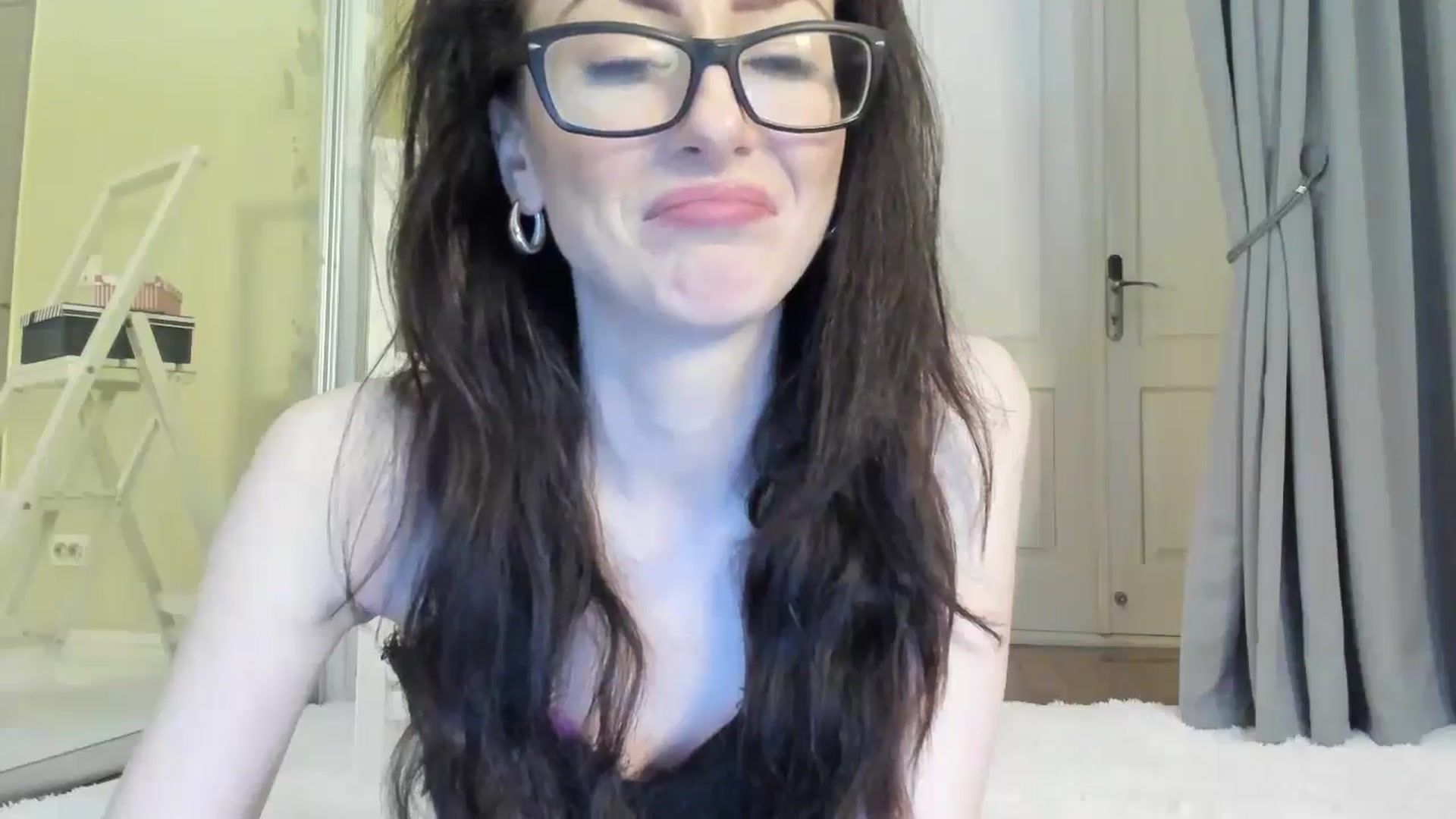Gallery image thumbnail from Baby_Jewel's myfreecams stream on, 05/16/2025, 13:08 image 12 of 20