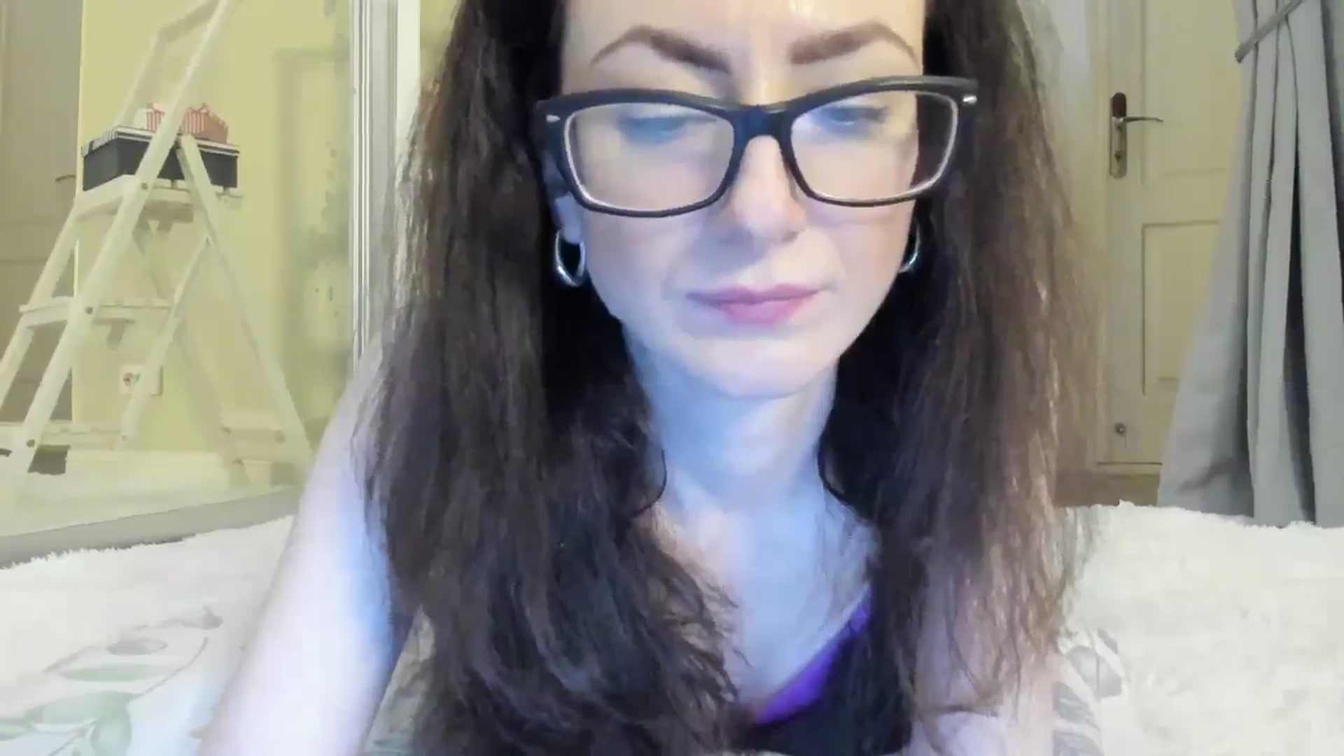 Gallery image thumbnail from Baby_Jewel's myfreecams stream on, 05/16/2025, 16:02 image 9 of 20