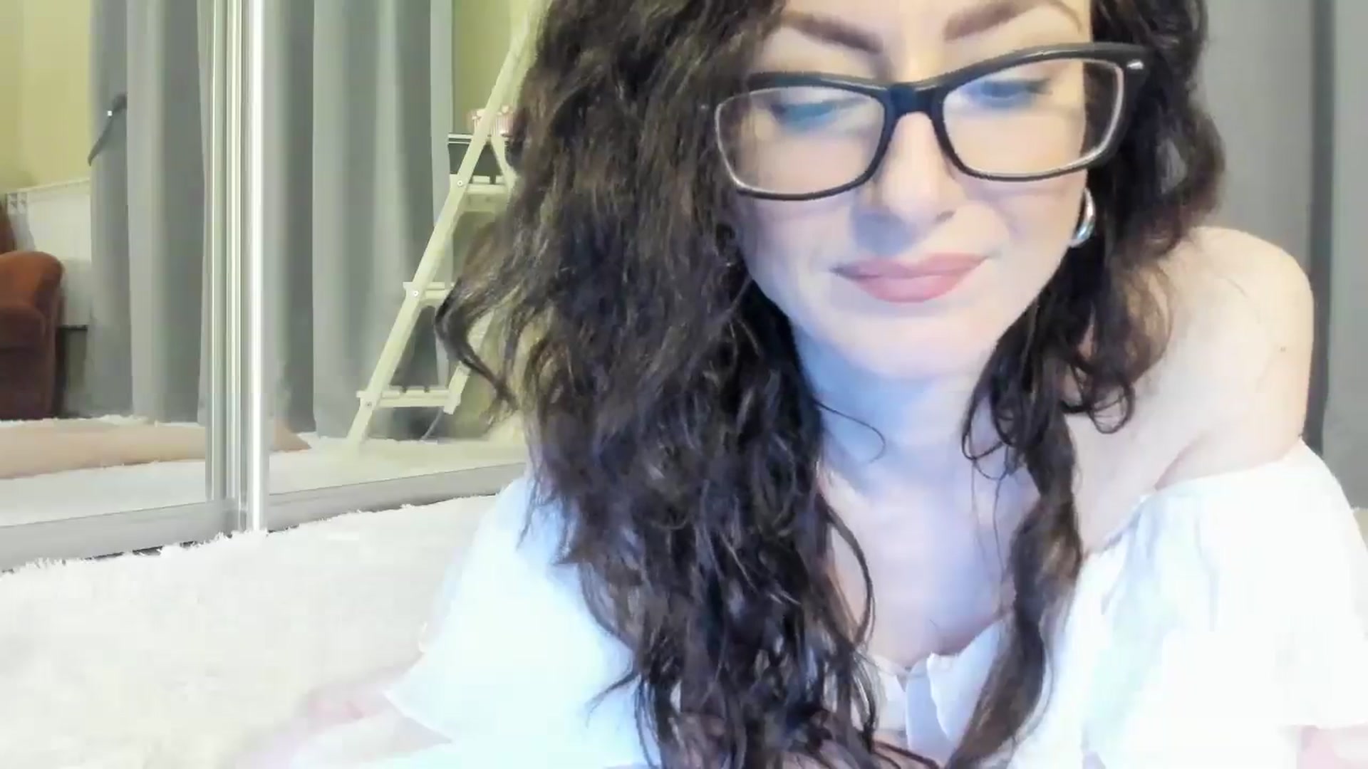 Gallery image thumbnail from Baby_Jewel's myfreecams stream on, 05/17/2025, 14:50 image 17 of 20