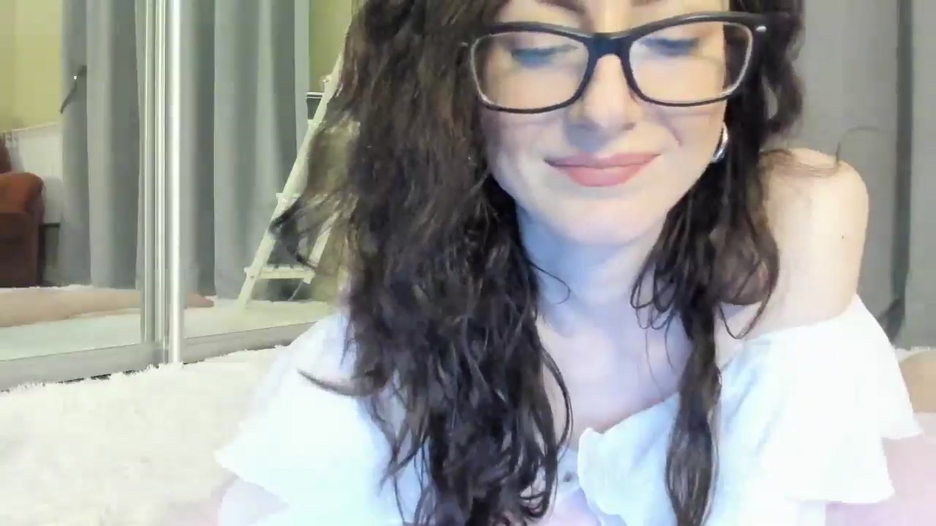 Gallery image thumbnail from Baby_Jewel's myfreecams stream on, 05/17/2025, 14:50 image 18 of 20