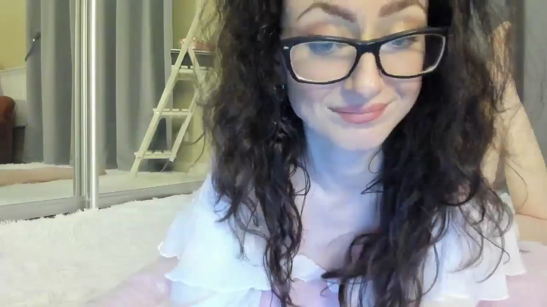 Gallery image thumbnail from Baby_Jewel's myfreecams stream on, 05/17/2025, 14:50 image 9 of 20