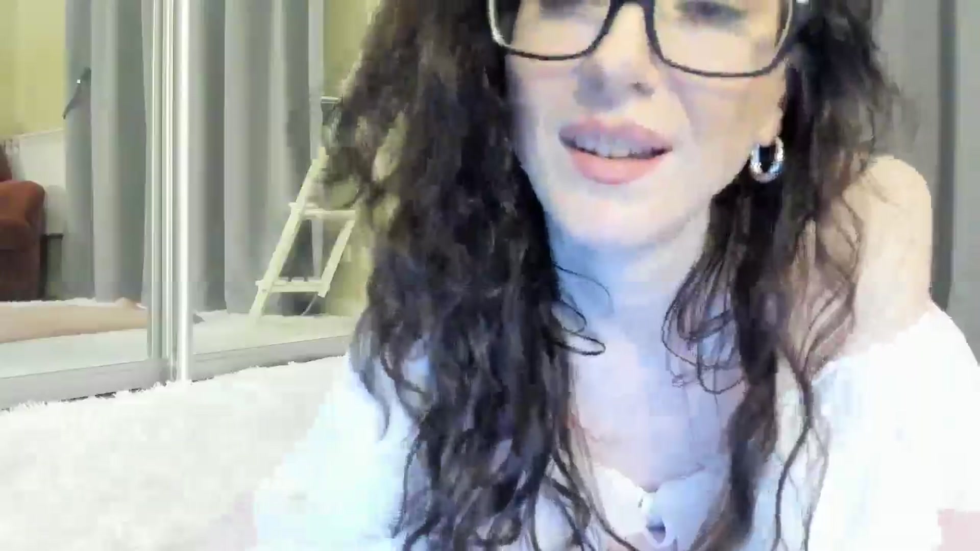 Gallery image thumbnail from Baby_Jewel's myfreecams stream on, 05/17/2025, 14:50 image 20 of 20