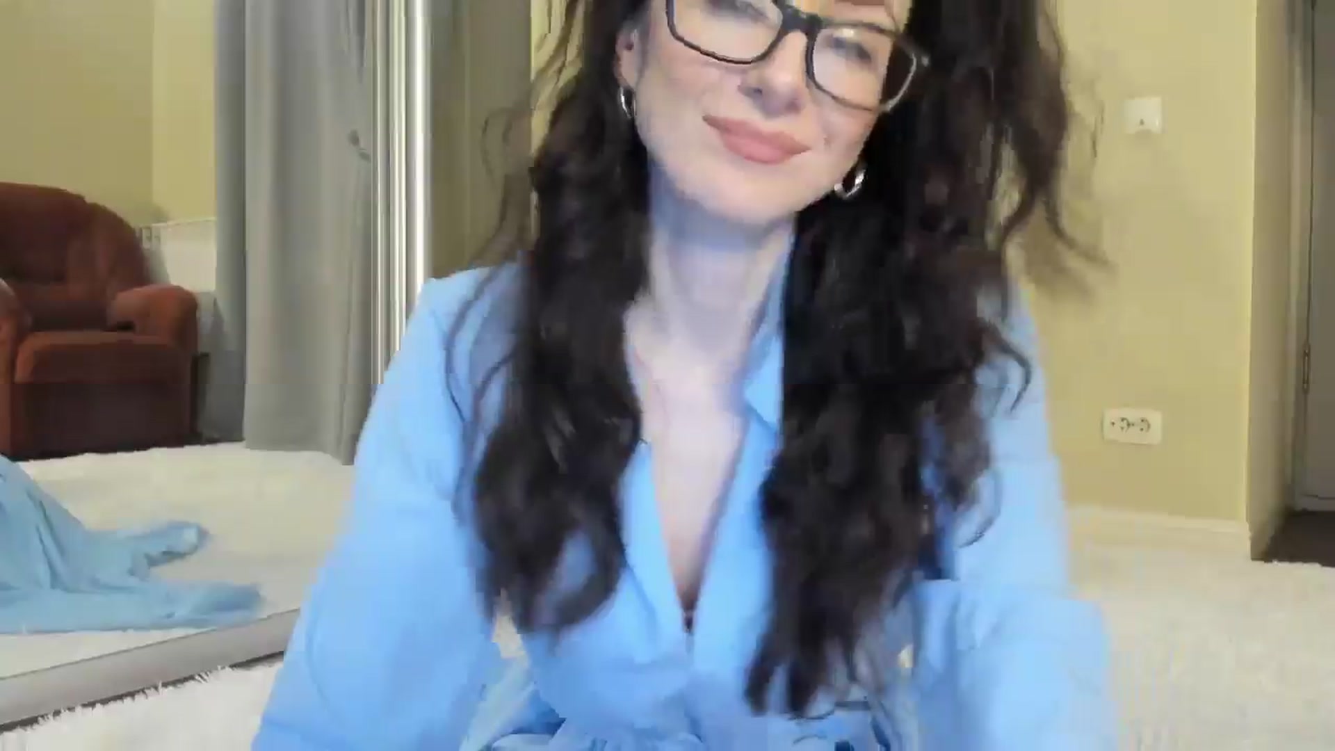 Gallery image thumbnail from Baby_Jewel's myfreecams stream on, 05/18/2025, 15:12 image 10 of 20