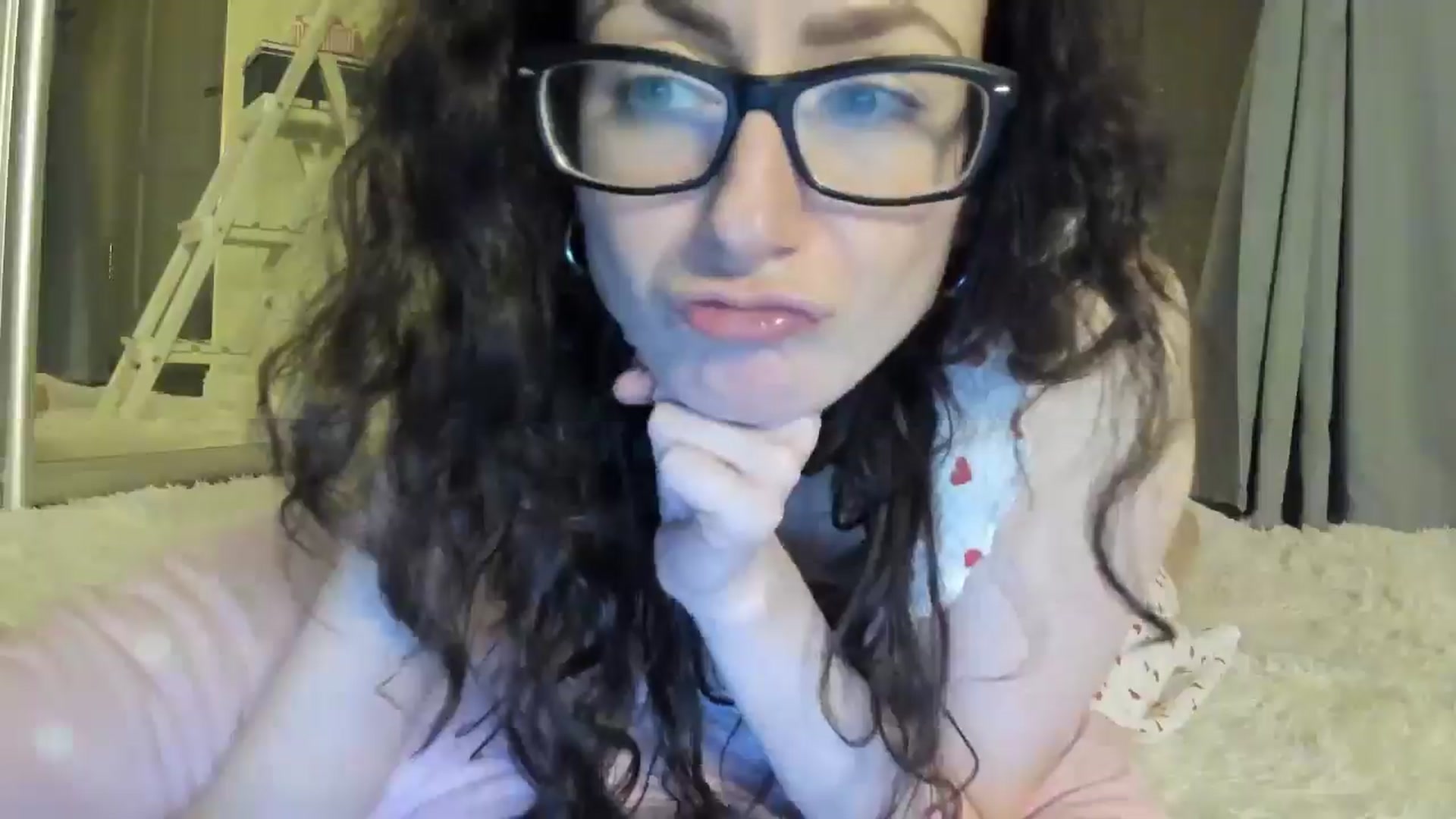 Gallery image thumbnail from Baby_Jewel's myfreecams stream on, 05/20/2025, 15:43 image 16 of 20