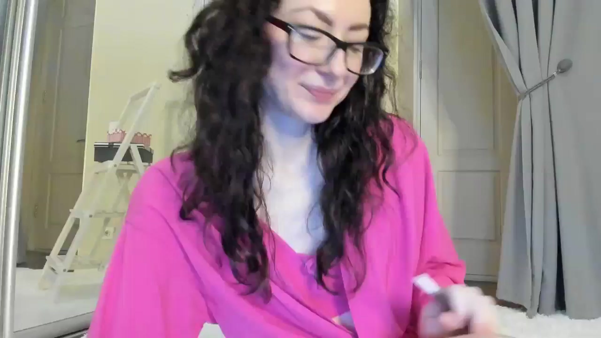 Gallery image thumbnail from Baby_Jewel's myfreecams stream on, 05/24/2025, 10:38 image 6 of 20