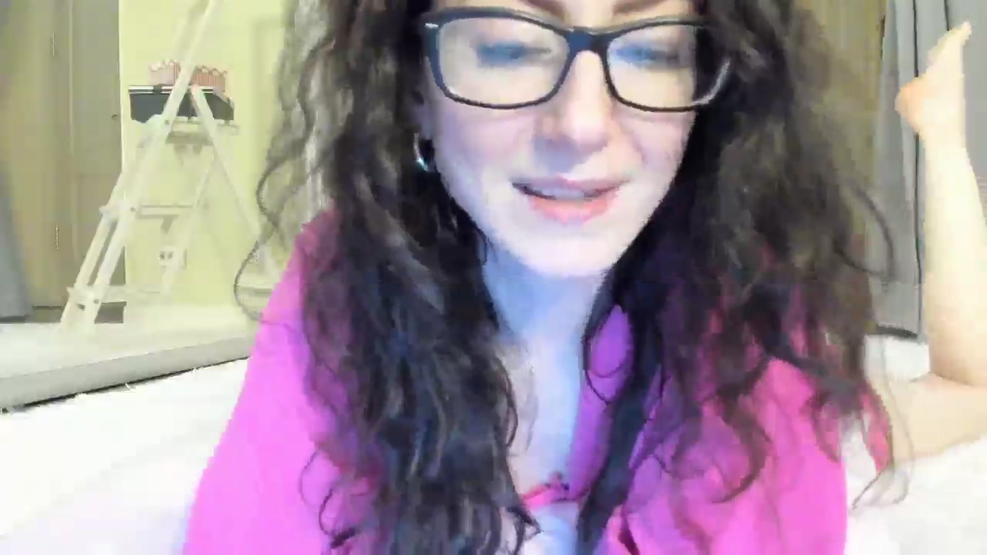 Gallery image thumbnail from Baby_Jewel's myfreecams stream on, 05/24/2025, 15:00 image 17 of 20