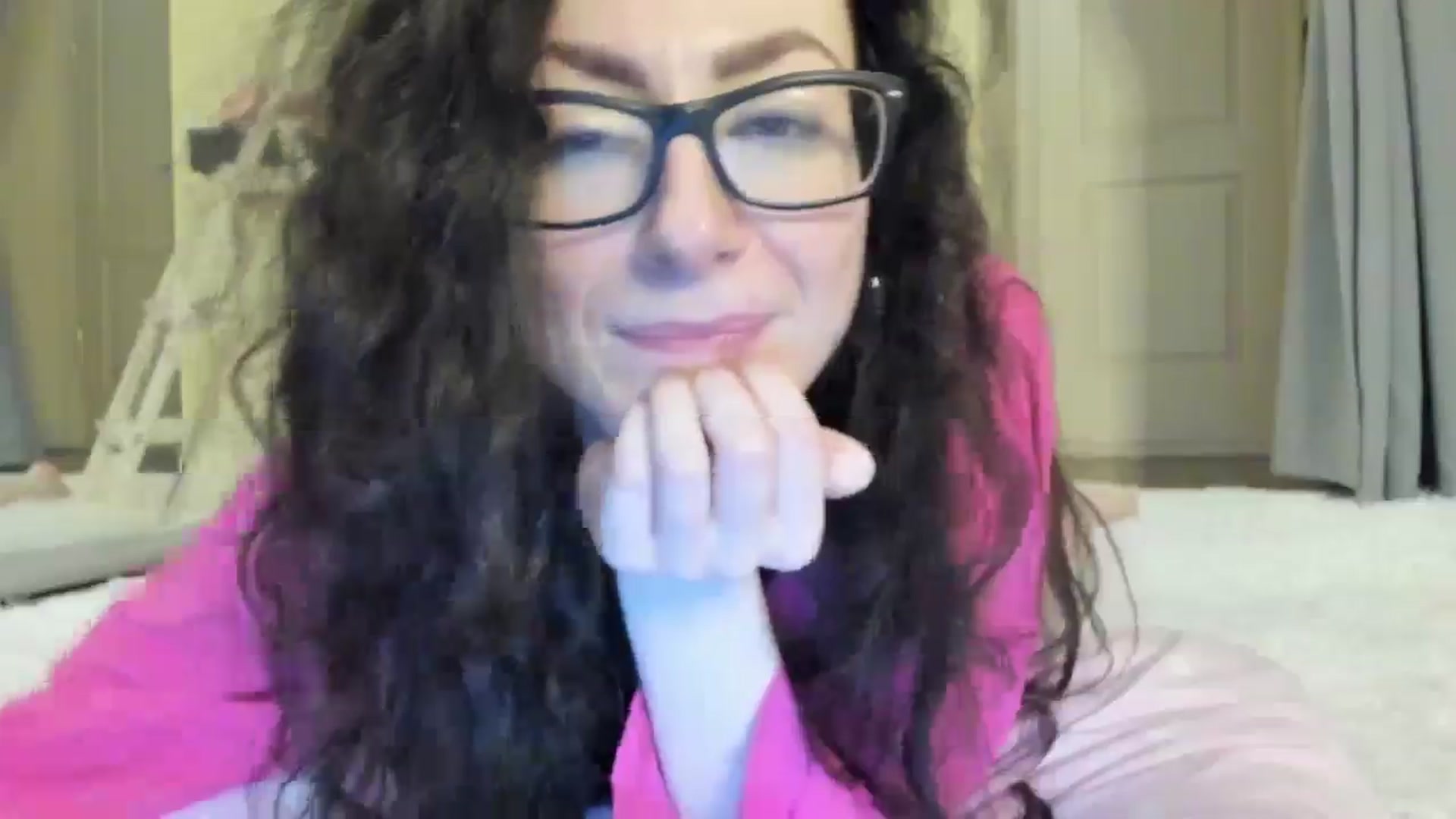 Gallery image thumbnail from Baby_Jewel's myfreecams stream on, 05/24/2025, 15:00 image 12 of 20