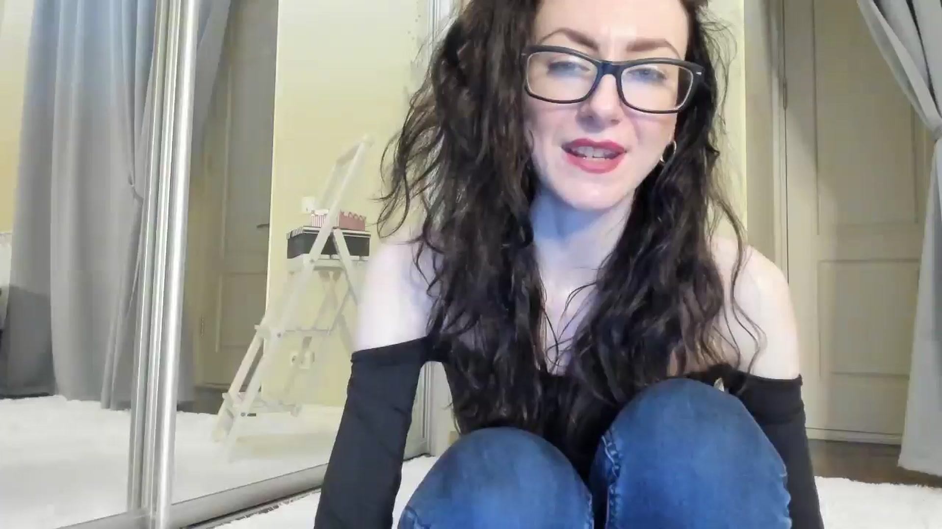 Gallery image thumbnail from Baby_Jewel's myfreecams stream on, 05/25/2025, 14:18 image 1 of 20