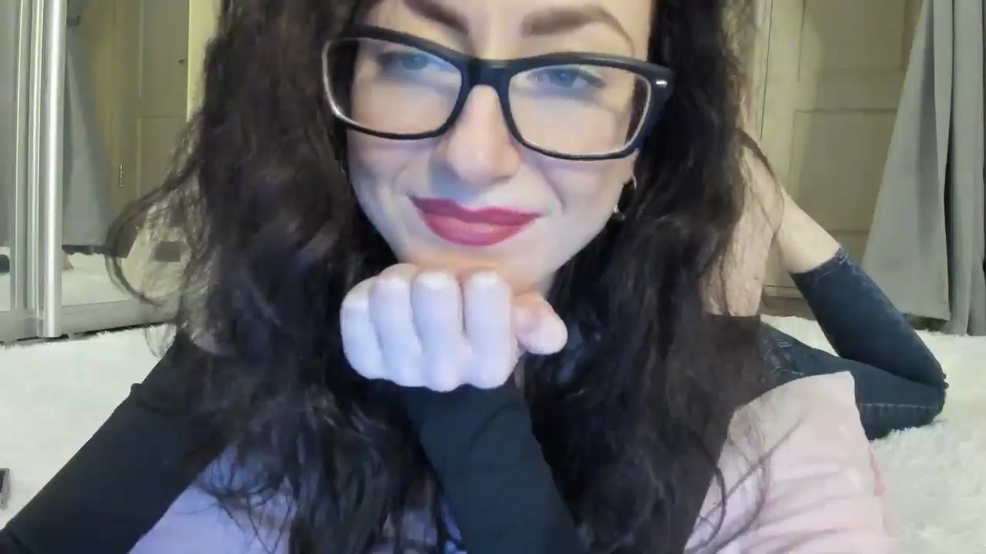 Gallery image thumbnail from Baby_Jewel's myfreecams stream on, 05/25/2025, 14:18 image 20 of 20