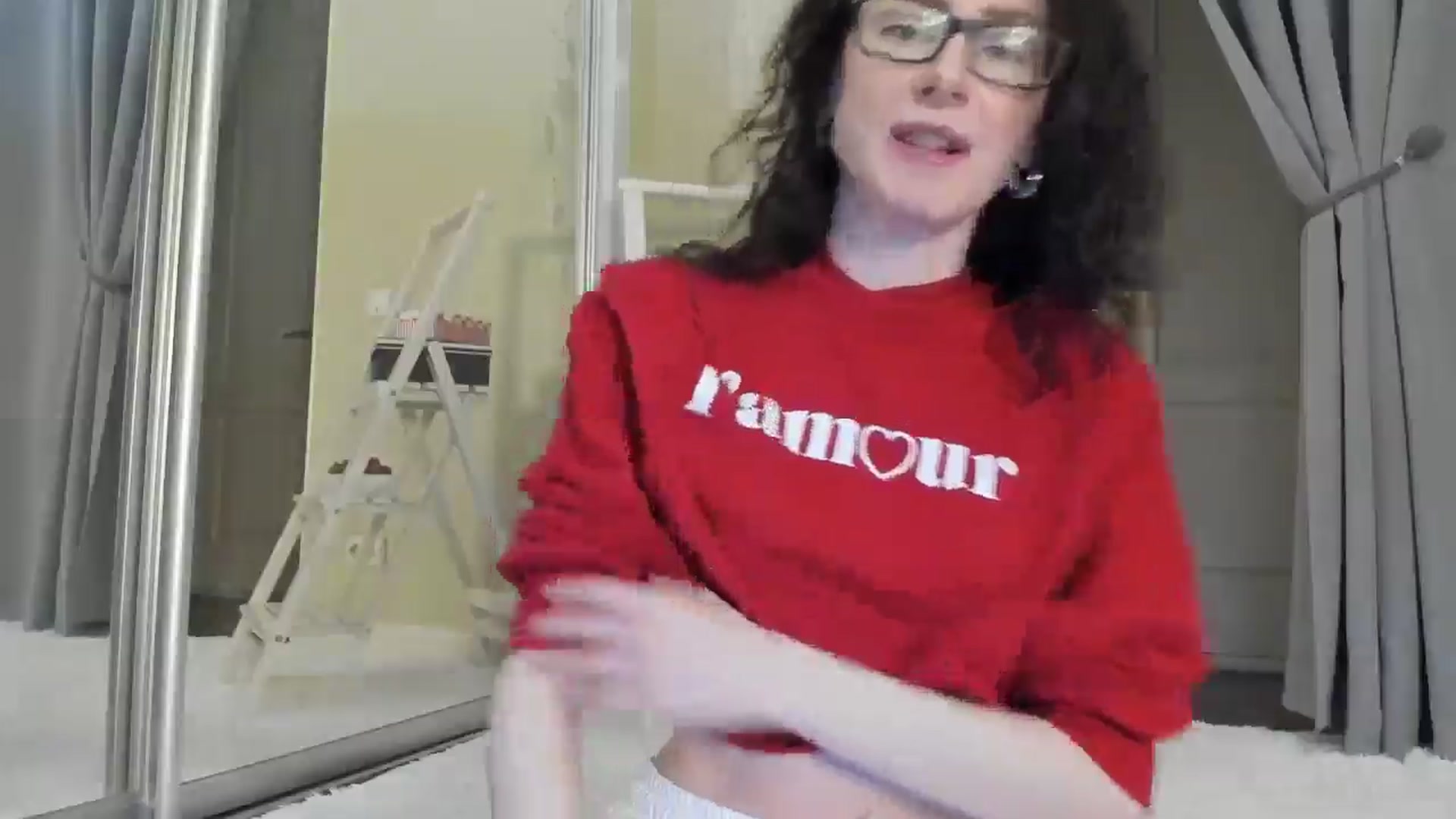 Gallery image thumbnail from Baby_Jewel's myfreecams stream on, 05/27/2025, 10:36 image 18 of 20