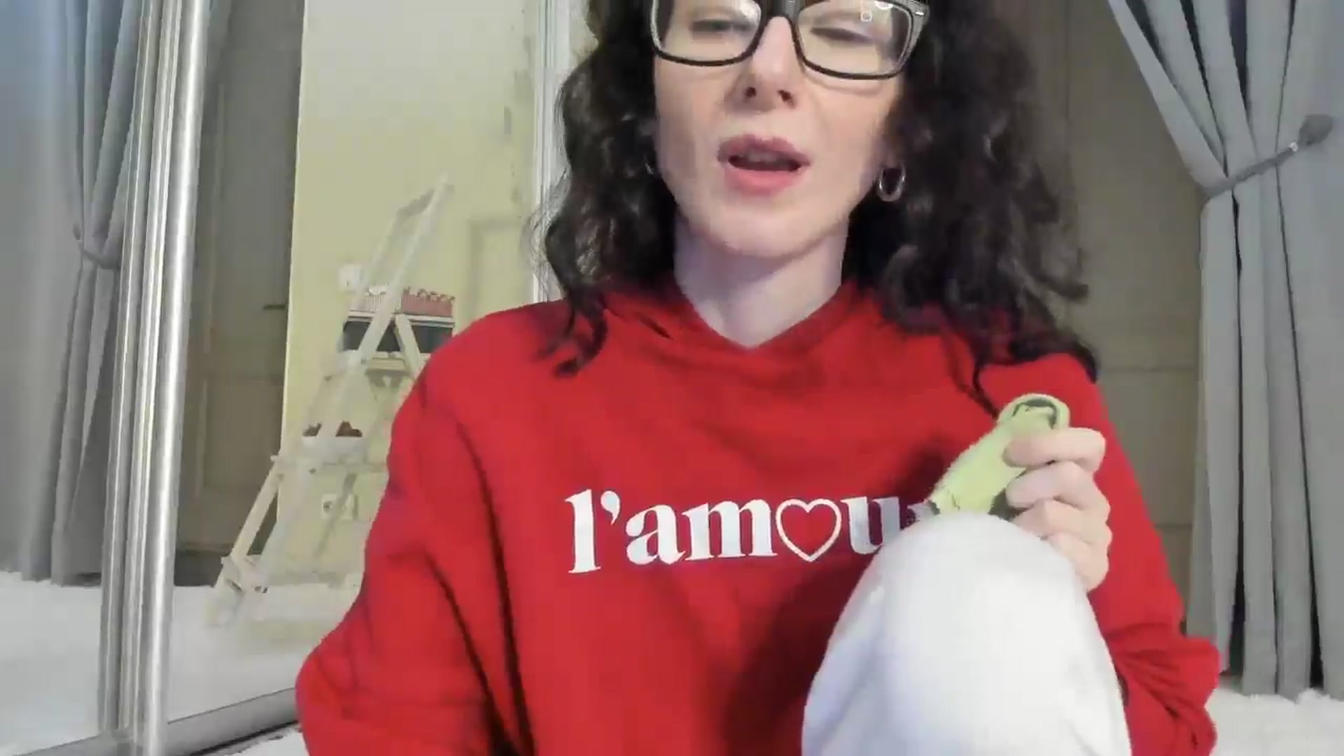 Gallery image thumbnail from Baby_Jewel's myfreecams stream on, 05/27/2025, 10:36 image 14 of 20