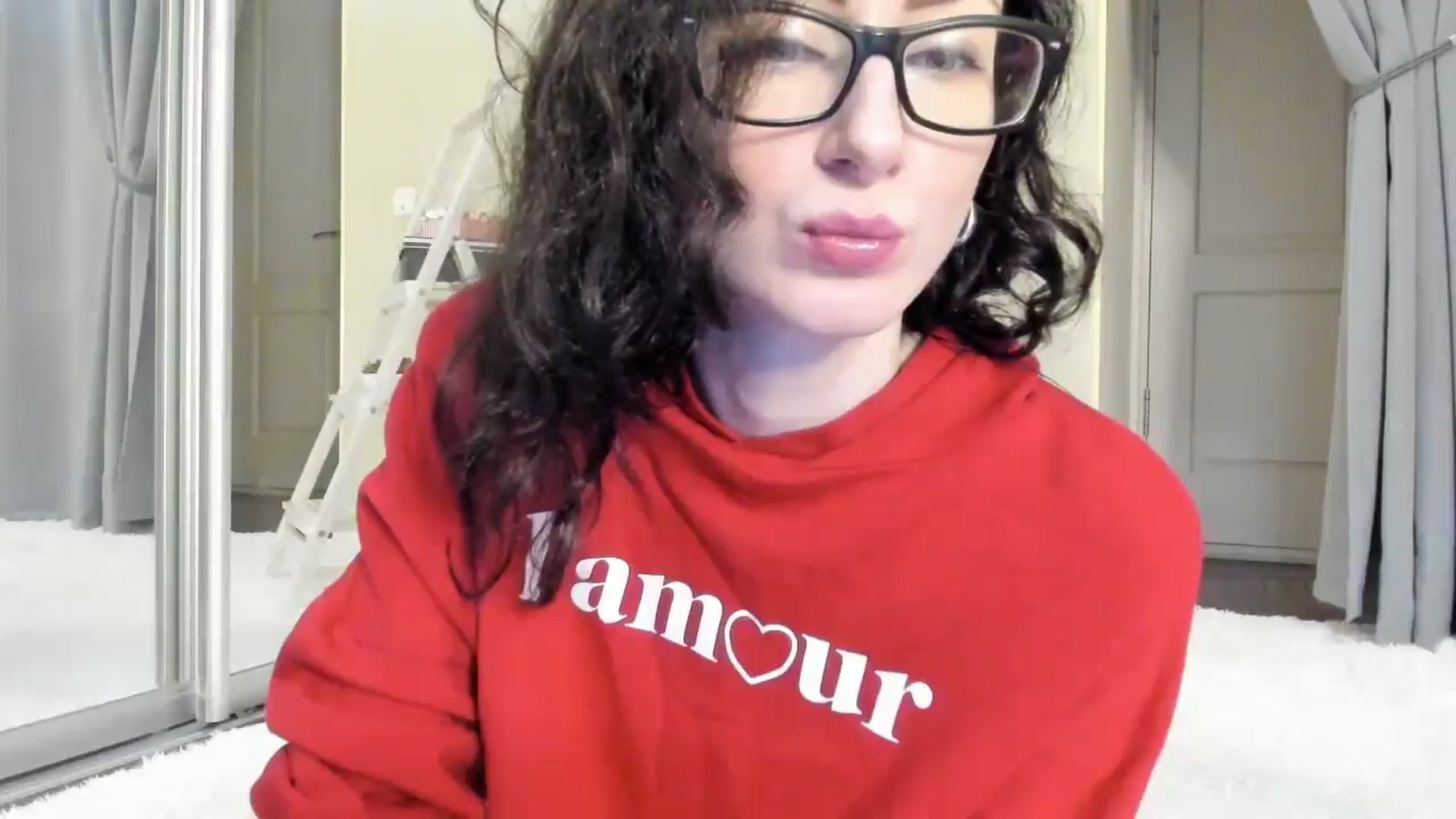 Gallery image thumbnail from Baby_Jewel's myfreecams stream on, 05/27/2025, 10:36 image 4 of 20