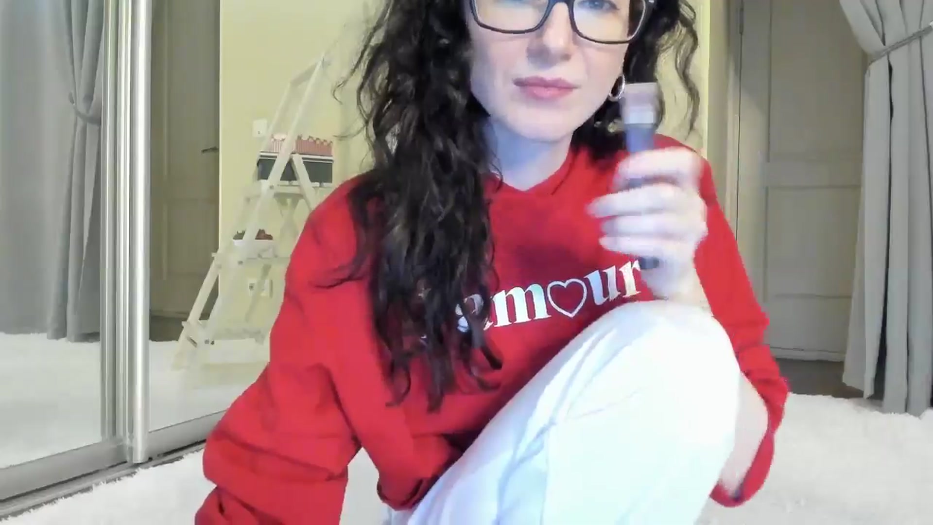 Gallery image thumbnail from Baby_Jewel's myfreecams stream on, 05/27/2025, 10:36 image 5 of 20