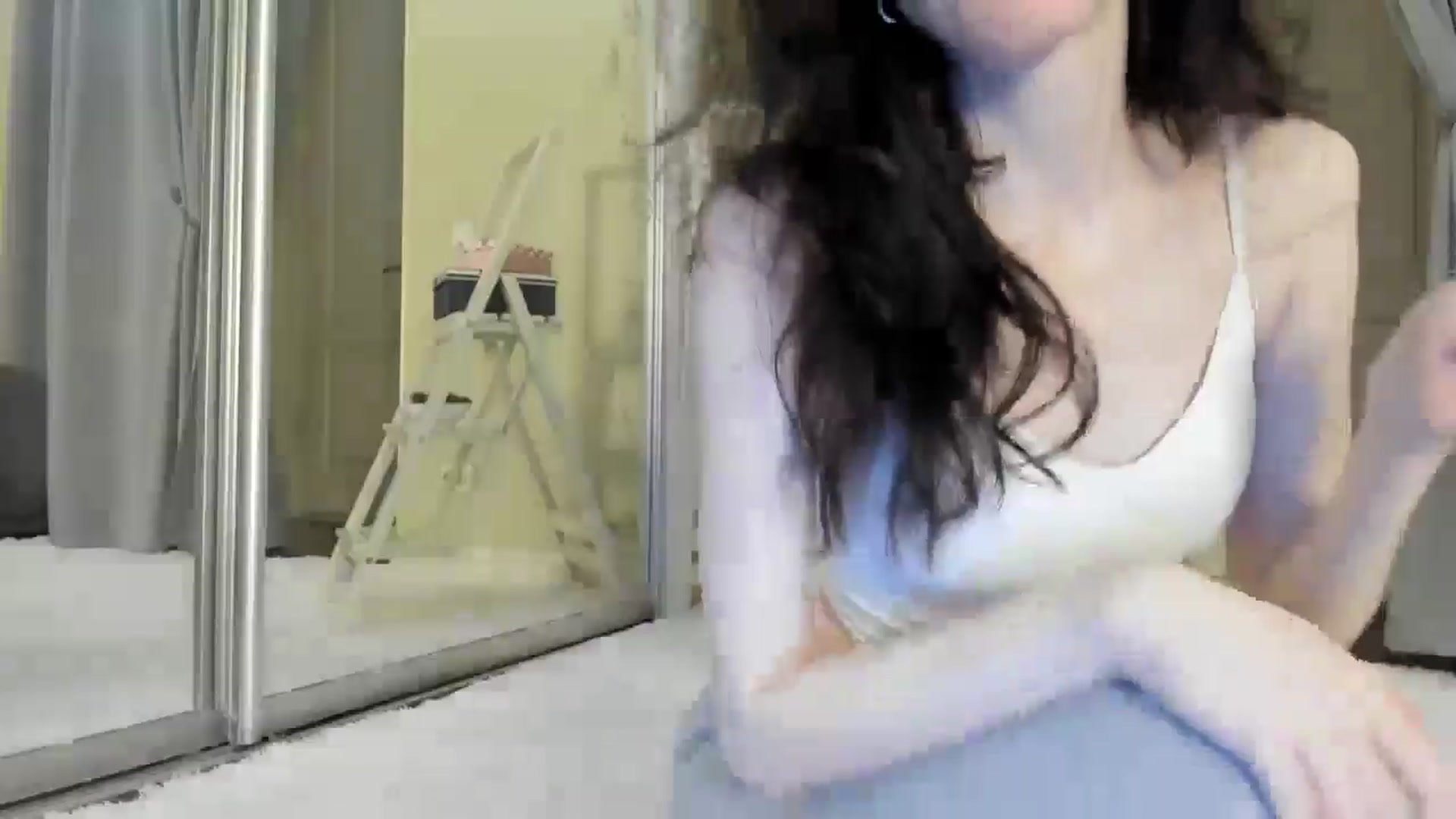 Gallery image thumbnail from Baby_Jewel's myfreecams stream on, 05/28/2025, 11:01 image 6 of 20