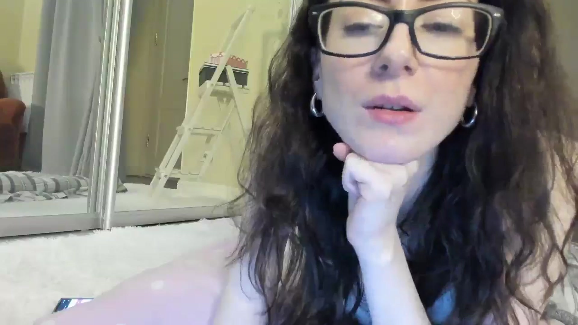 Gallery image thumbnail from Baby_Jewel's myfreecams stream on, 05/28/2025, 14:21 image 17 of 20