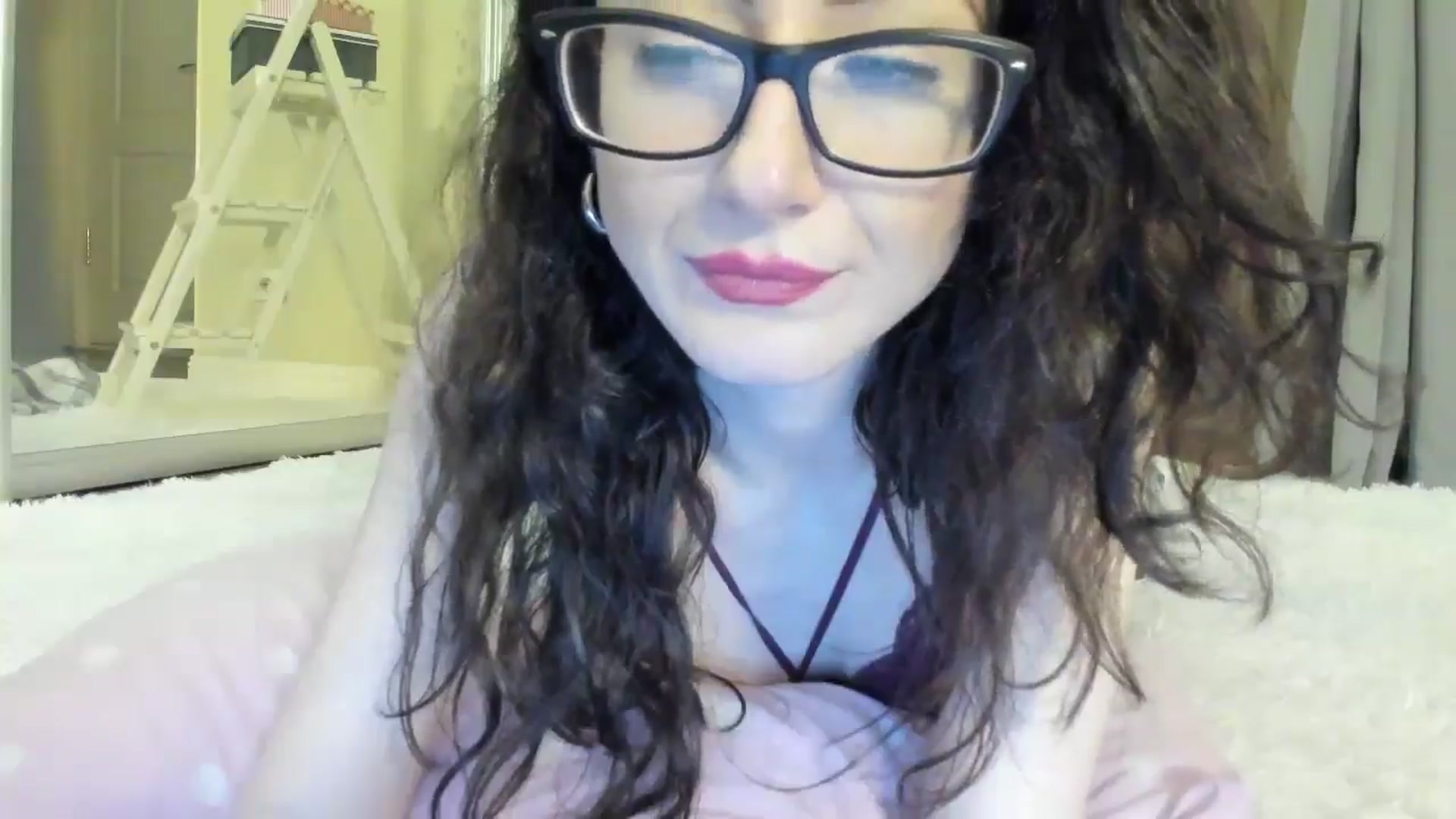 Gallery image thumbnail from Baby_Jewel's myfreecams stream on, 05/29/2025, 14:08 image 14 of 20