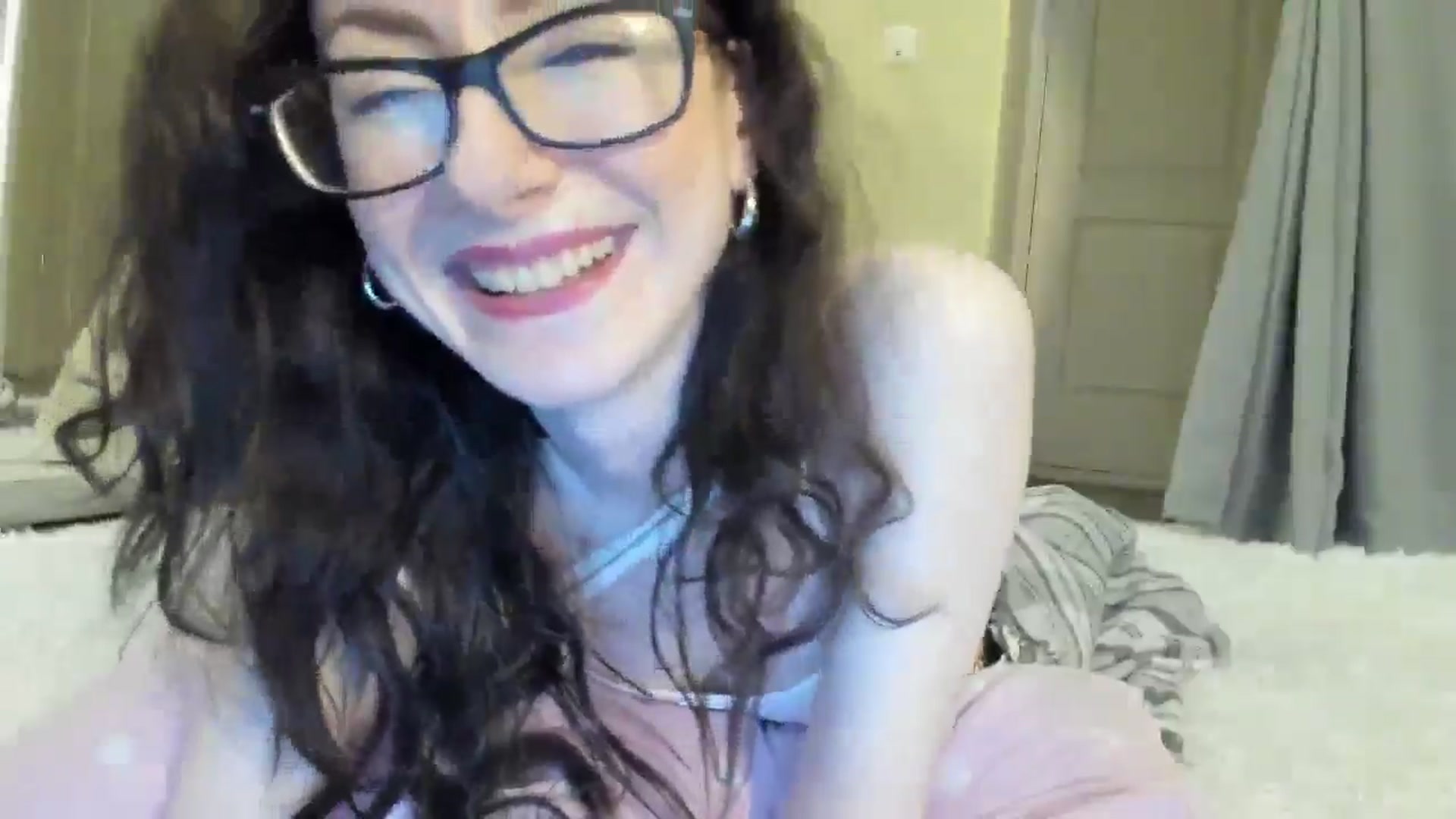 Gallery image thumbnail from Baby_Jewel's myfreecams stream on, 05/30/2025, 16:18 image 15 of 20
