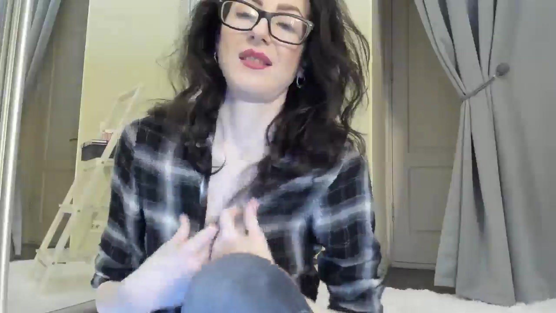 Gallery image thumbnail from Baby_Jewel's myfreecams stream on, 05/31/2025, 12:21 image 9 of 20
