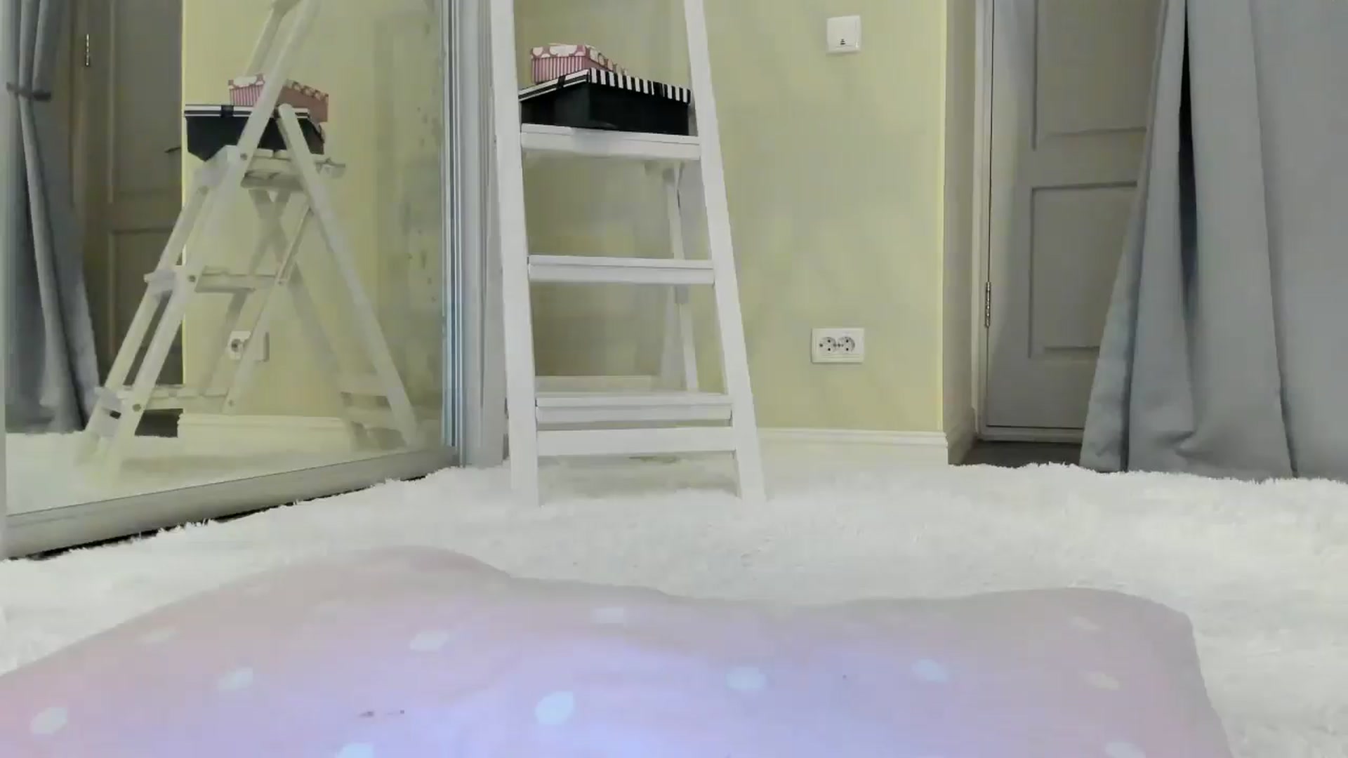 Gallery image thumbnail from Baby_Jewel's myfreecams stream on, 06/01/2025, 13:25 image 19 of 20