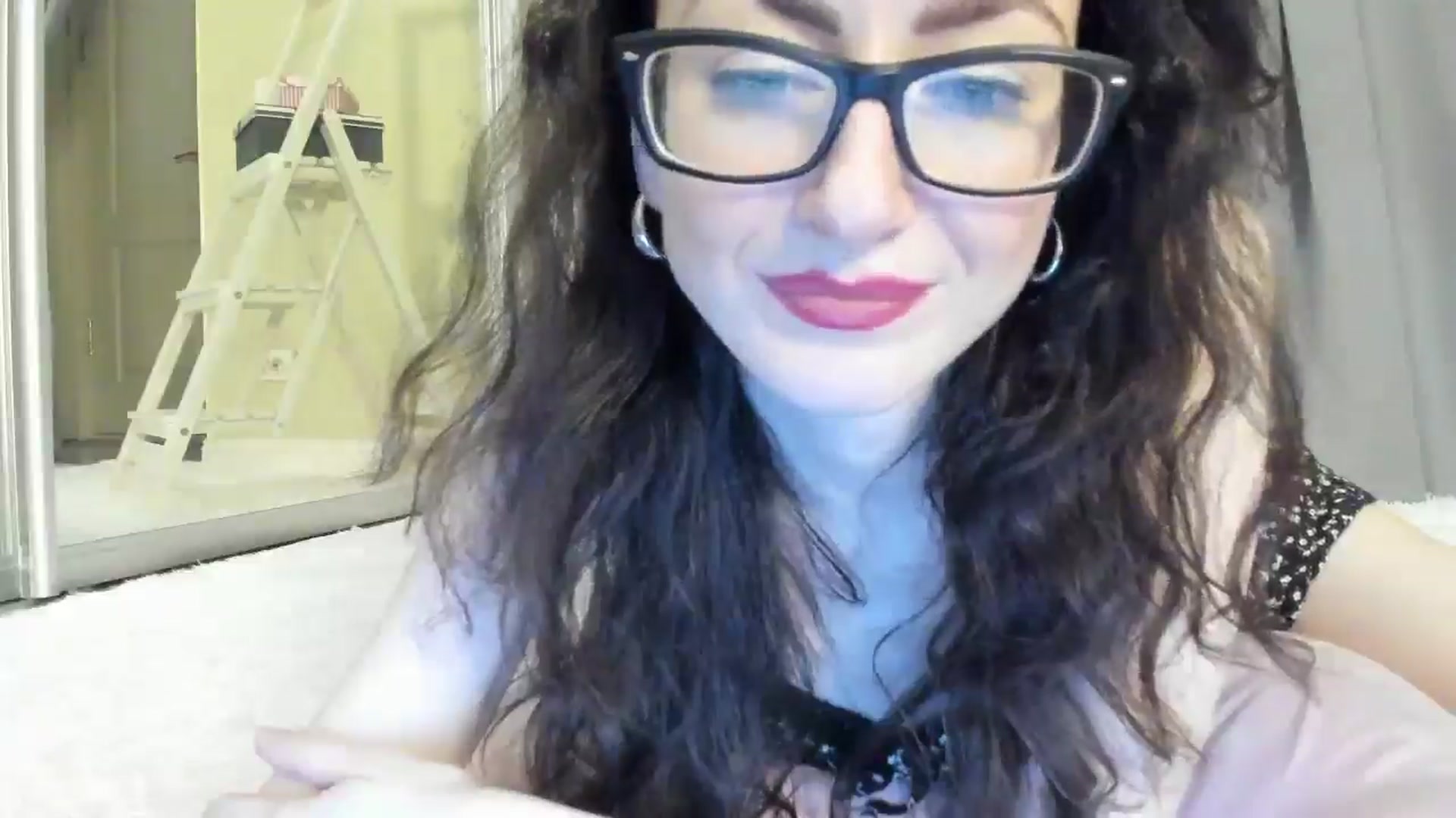 Gallery image thumbnail from Baby_Jewel's myfreecams stream on, 06/04/2025, 13:37 image 3 of 20