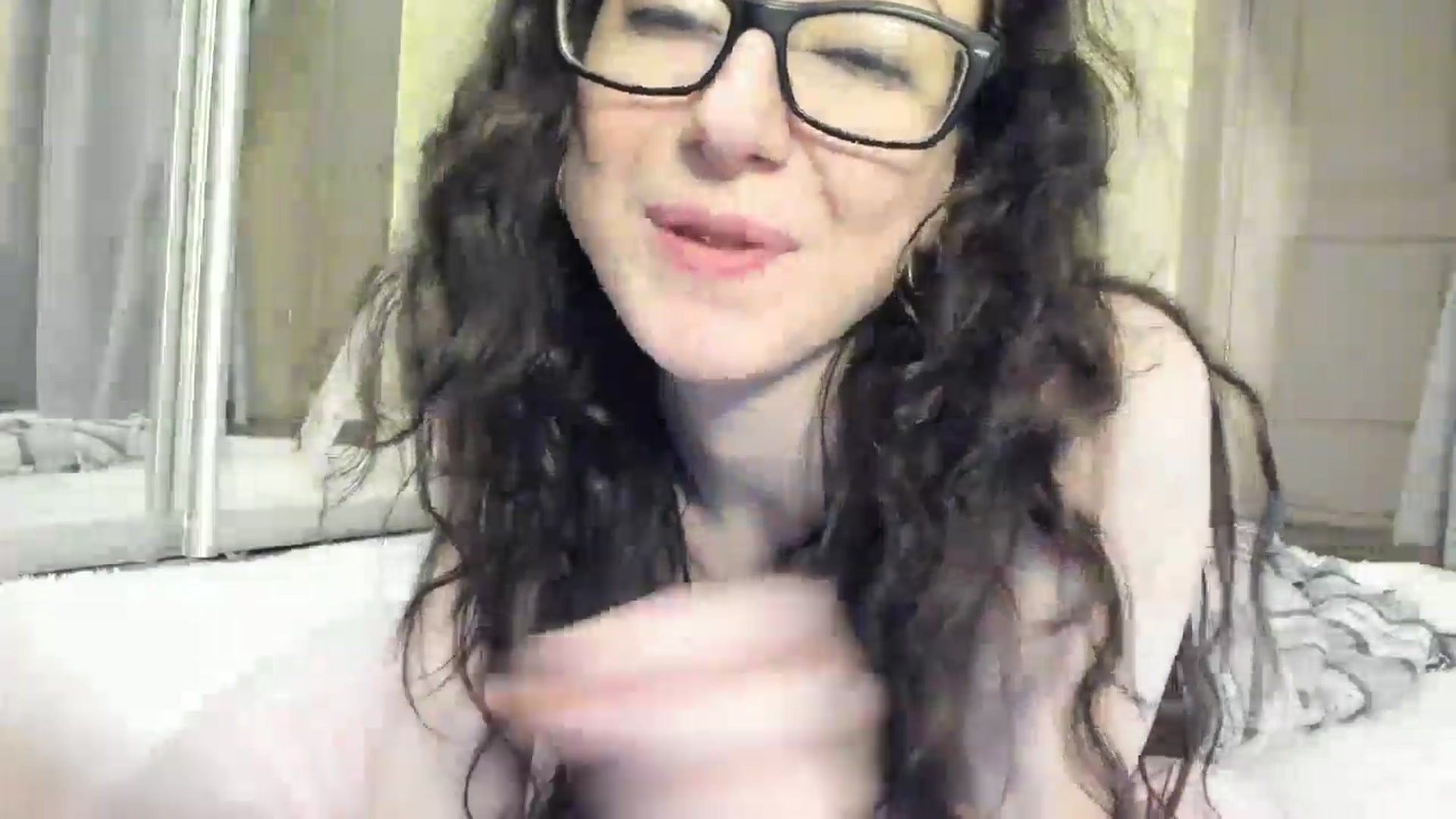 Gallery image thumbnail from Baby_Jewel's myfreecams stream on, 06/05/2025, 16:07 image 15 of 20