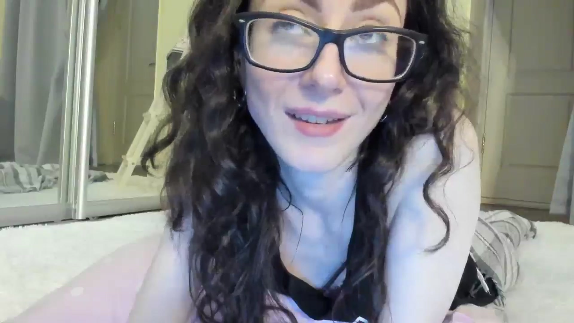 Gallery image thumbnail from Baby_Jewel's myfreecams stream on, 06/05/2025, 16:07 image 10 of 20