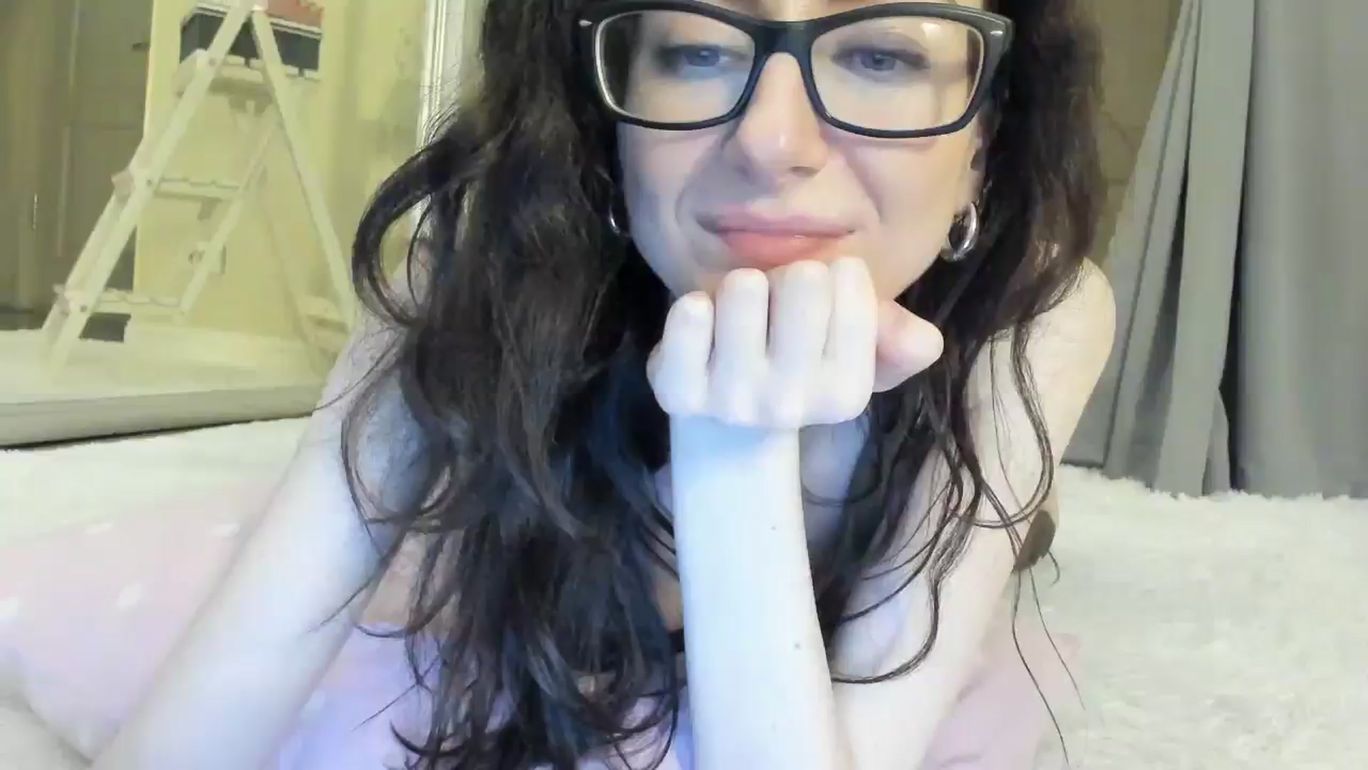 Gallery image thumbnail from Baby_Jewel's myfreecams stream on, 06/07/2025, 15:43 image 17 of 20