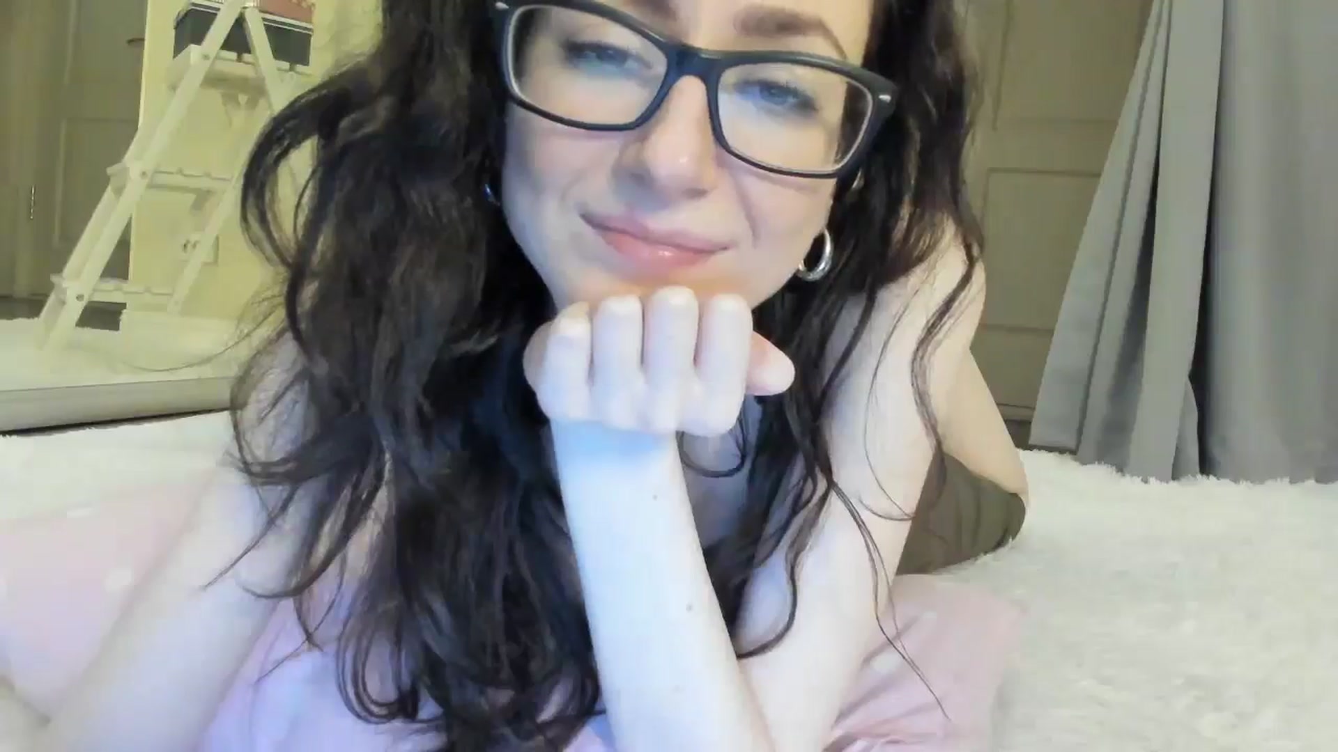Gallery image thumbnail from Baby_Jewel's myfreecams stream on, 06/07/2025, 15:43 image 12 of 20