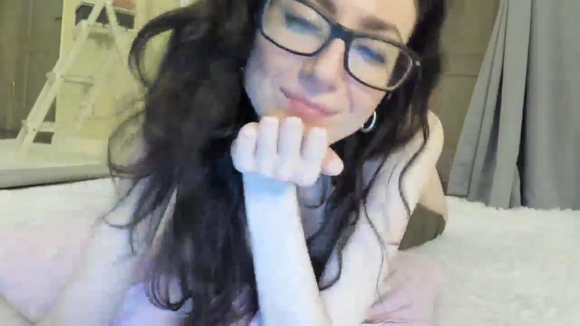Gallery image thumbnail from Baby_Jewel's myfreecams stream on, 06/07/2025, 15:43 image 14 of 20