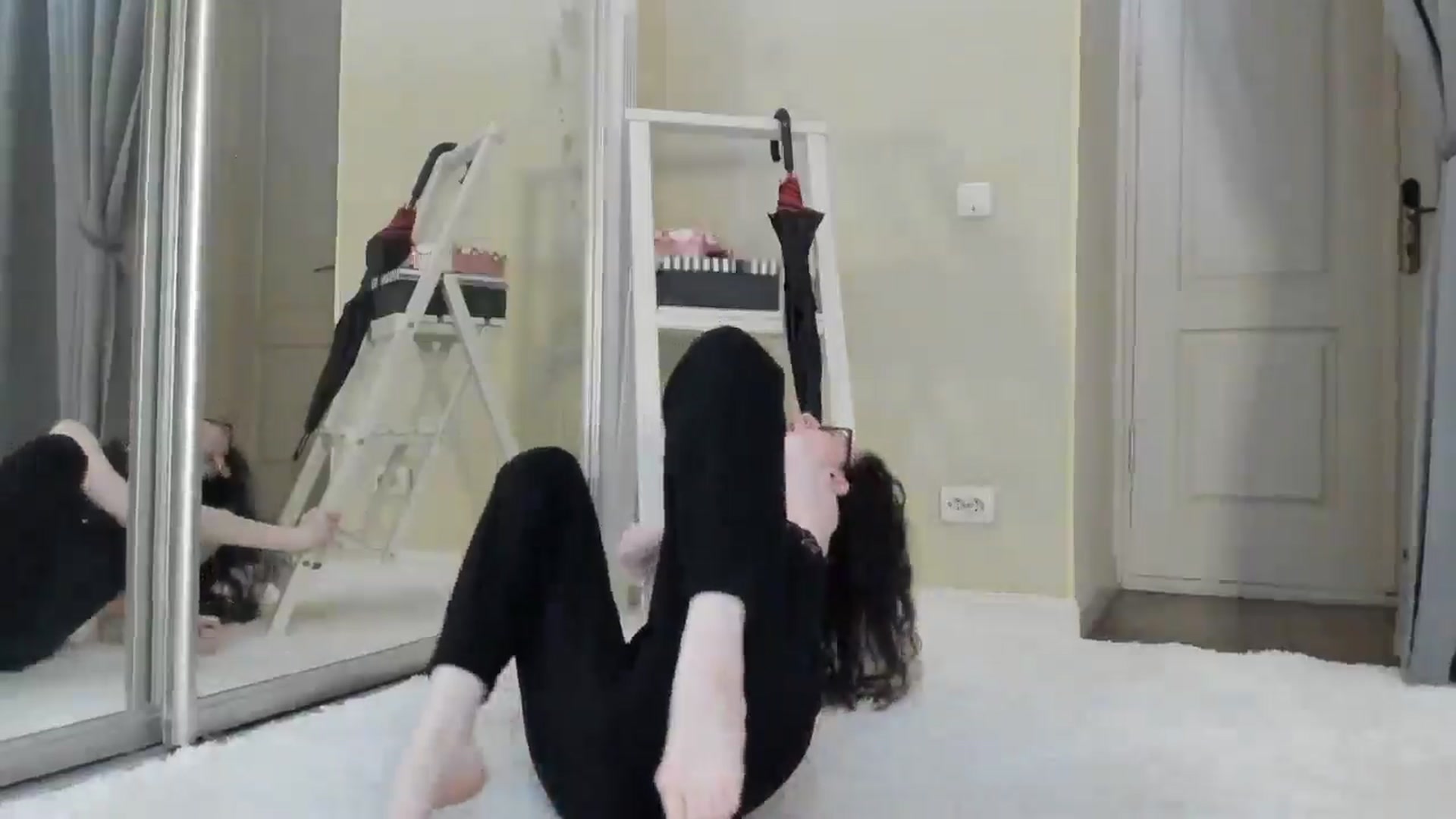 Gallery image thumbnail from Baby_Jewel's myfreecams stream on, 06/10/2025, 14:21 image 6 of 20