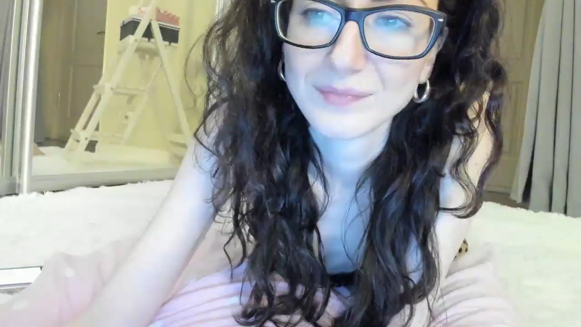Gallery image thumbnail from Baby_Jewel's myfreecams stream on, 06/10/2025, 15:41 image 4 of 20
