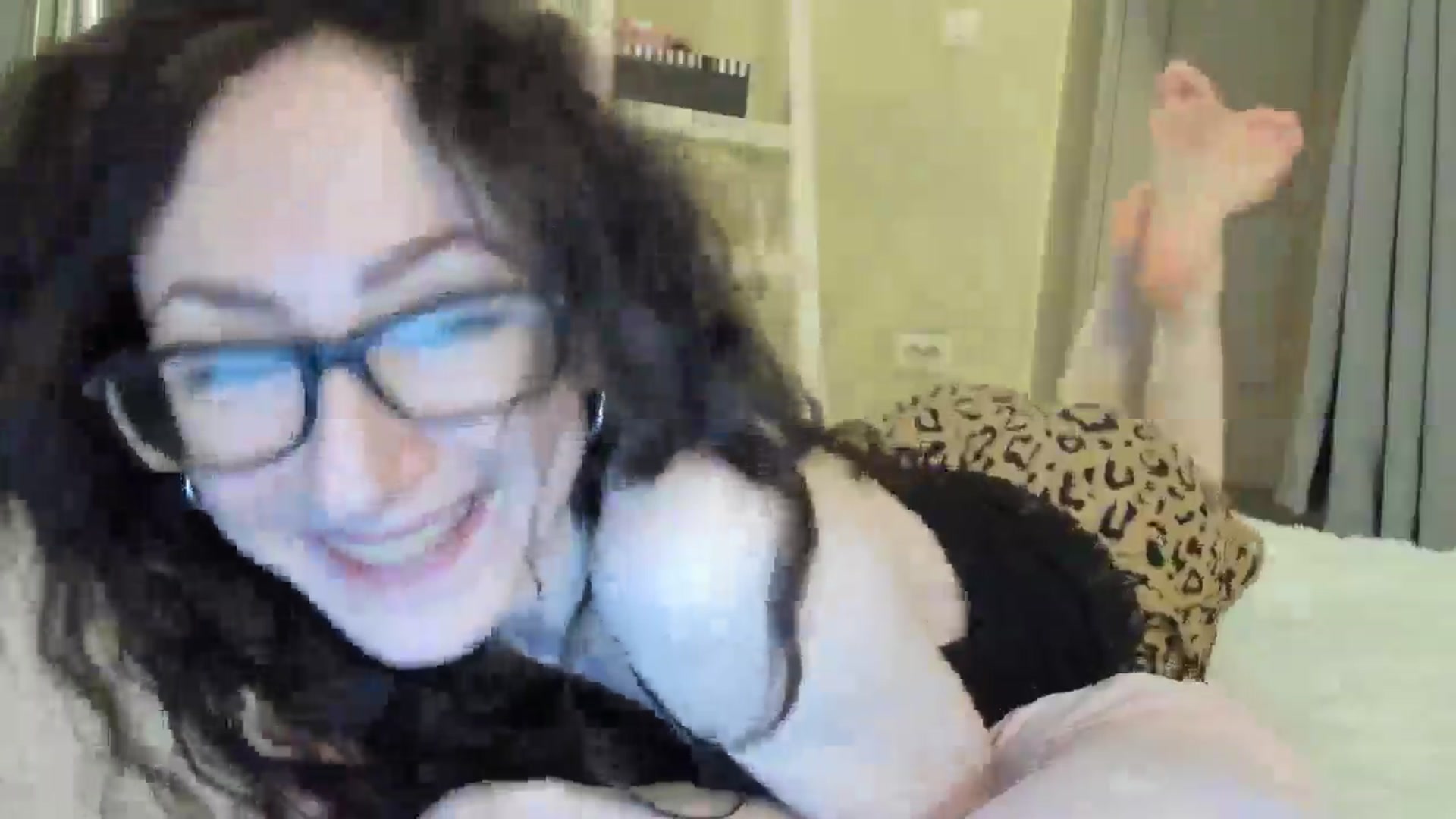 Gallery image thumbnail from Baby_Jewel's myfreecams stream on, 06/10/2025, 15:41 image 6 of 20