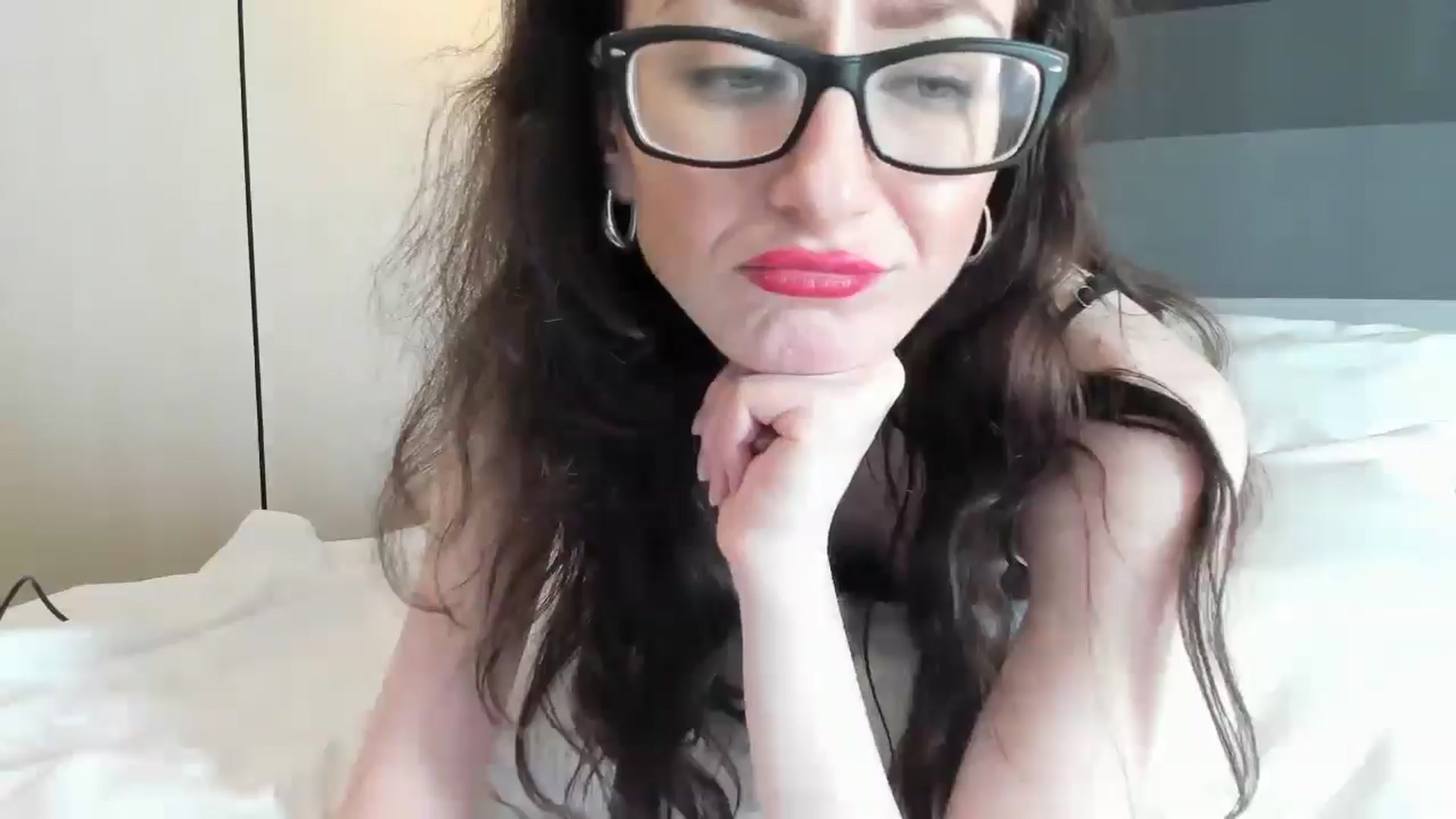 Gallery image thumbnail from Baby_Jewel's myfreecams stream on, 06/17/2025, 14:37 image 4 of 20