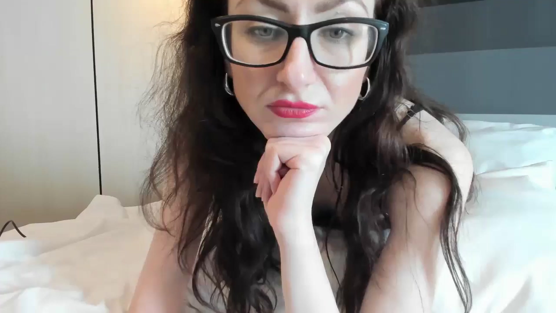 Gallery image thumbnail from Baby_Jewel's myfreecams stream on, 06/17/2025, 14:37 image 6 of 20