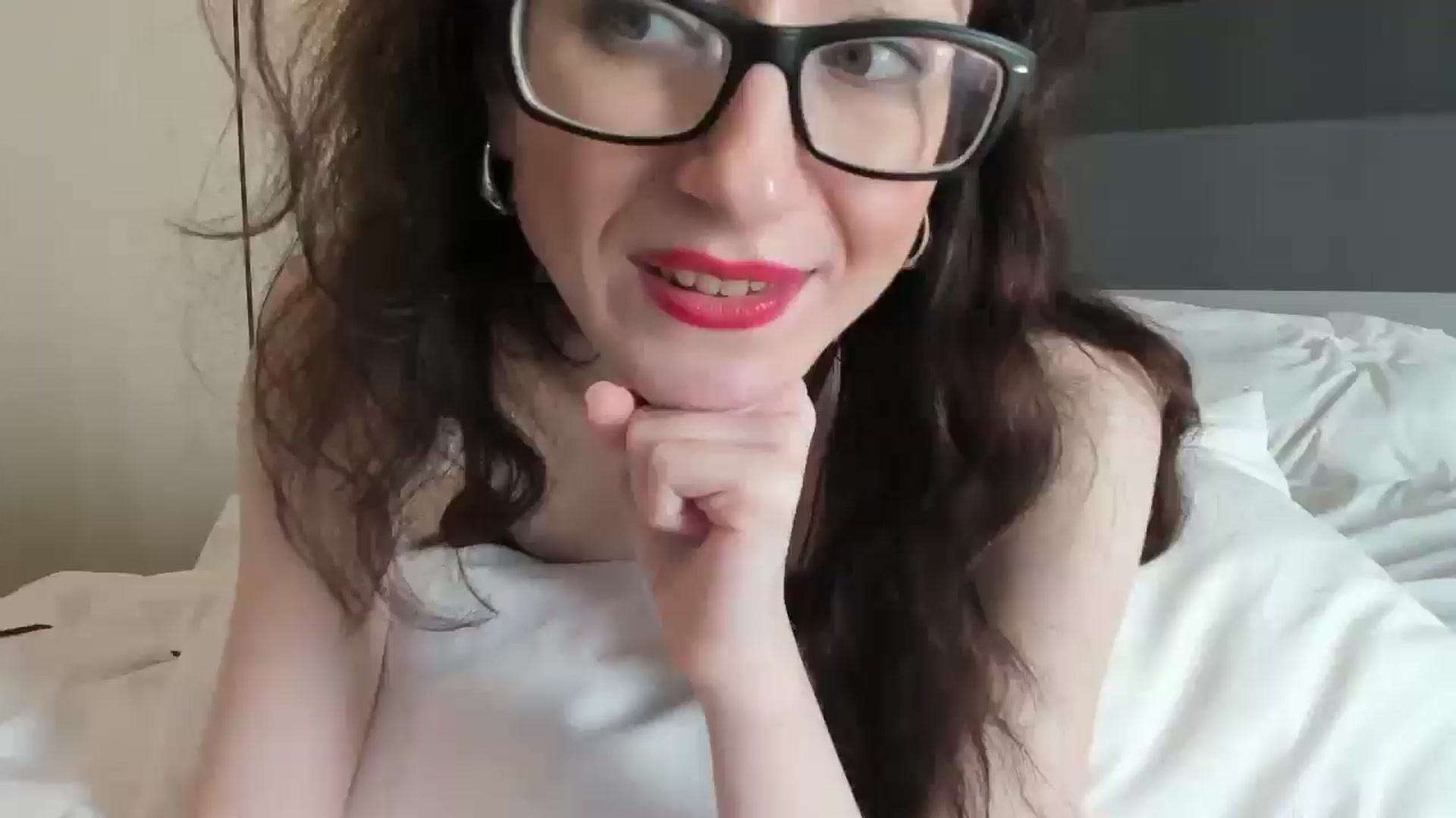 Gallery image thumbnail from Baby_Jewel's myfreecams stream on, 06/17/2025, 15:14 image 12 of 20