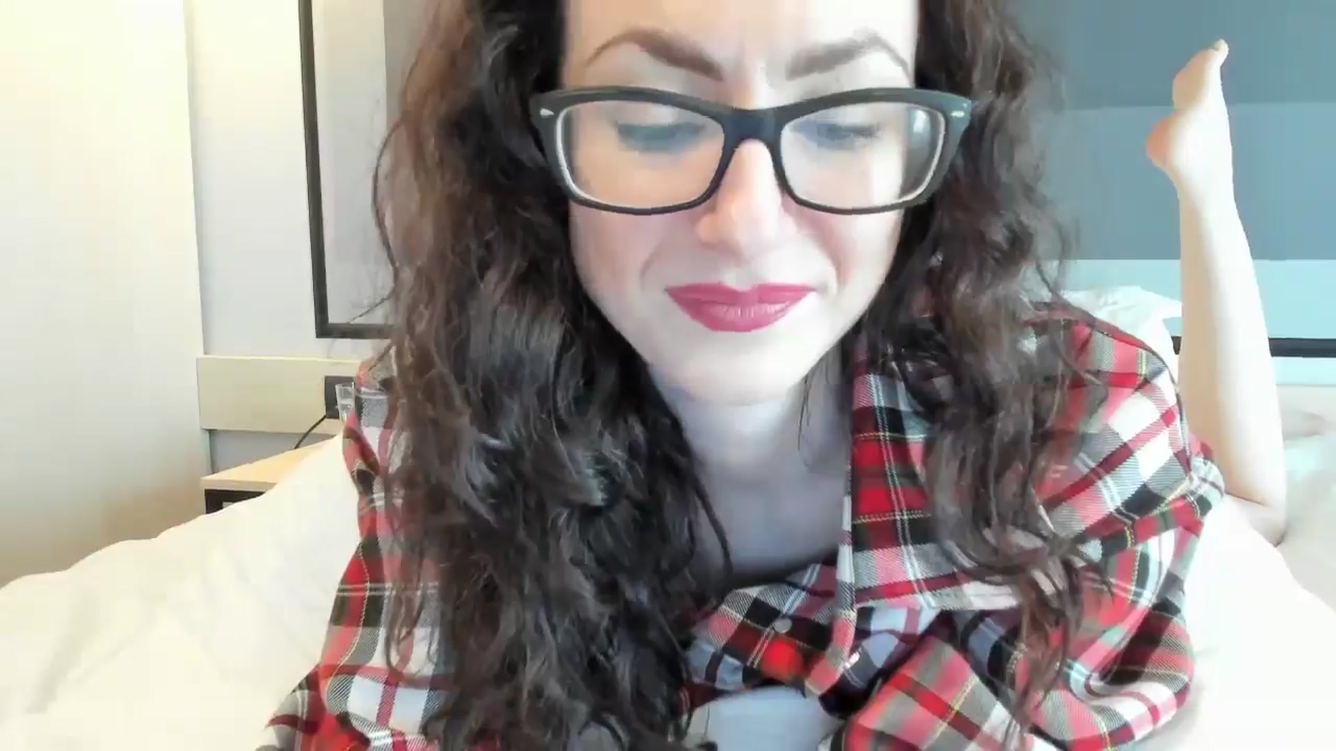 Gallery image thumbnail from Baby_Jewel's myfreecams stream on, 06/18/2025, 10:56 image 9 of 20