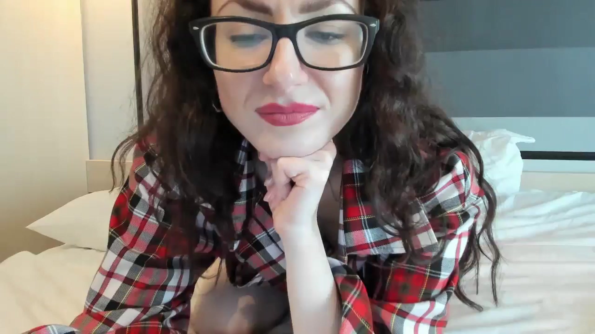 Gallery image thumbnail from Baby_Jewel's myfreecams stream on, 06/18/2025, 10:56 image 12 of 20