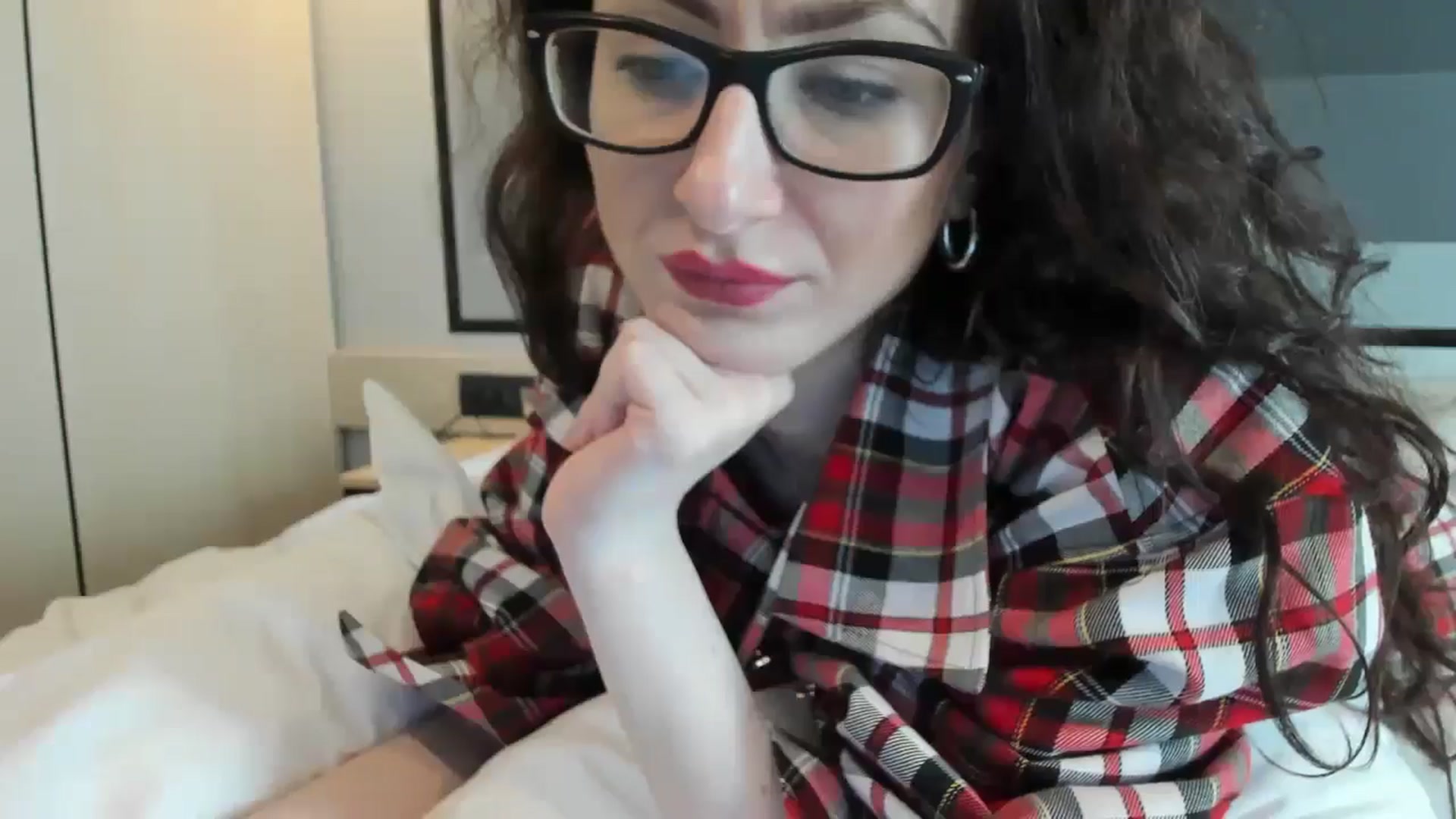 Gallery image thumbnail from Baby_Jewel's myfreecams stream on, 06/18/2025, 11:50 image 12 of 20