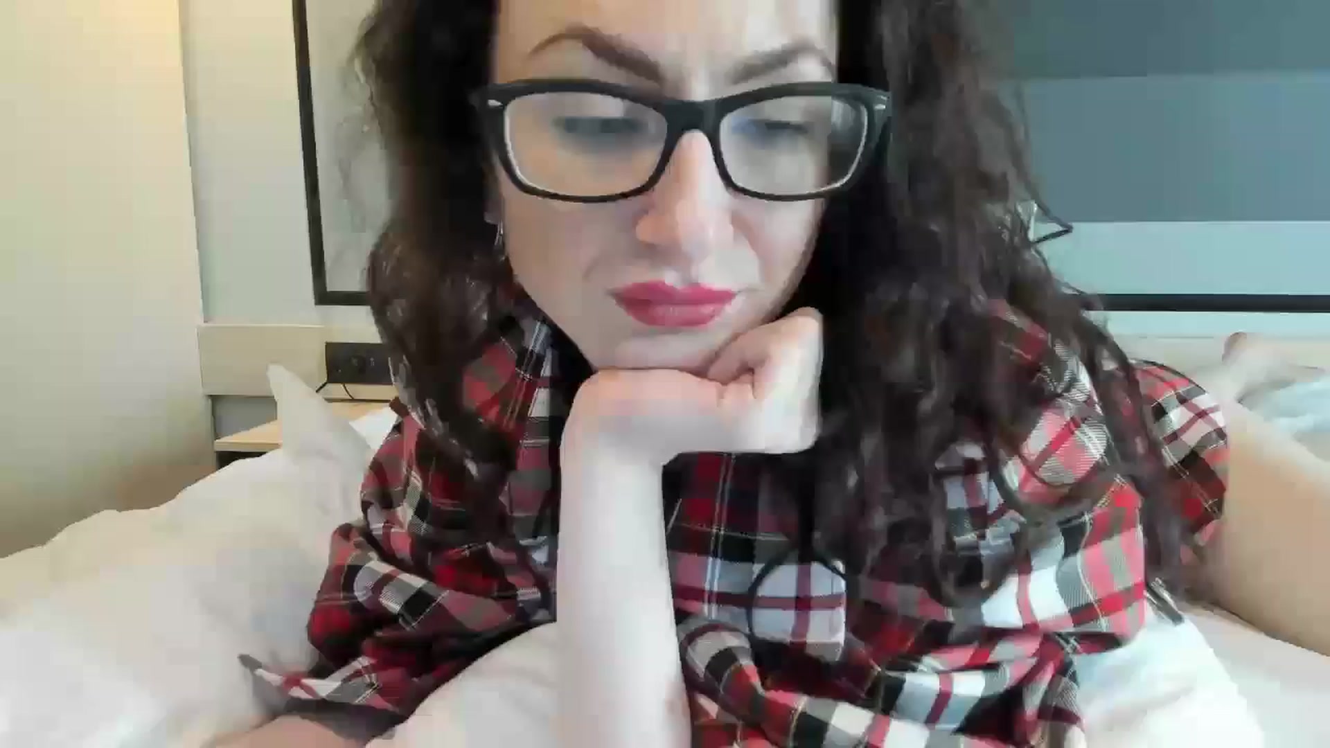 Gallery image thumbnail from Baby_Jewel's myfreecams stream on, 06/18/2025, 11:50 image 19 of 20